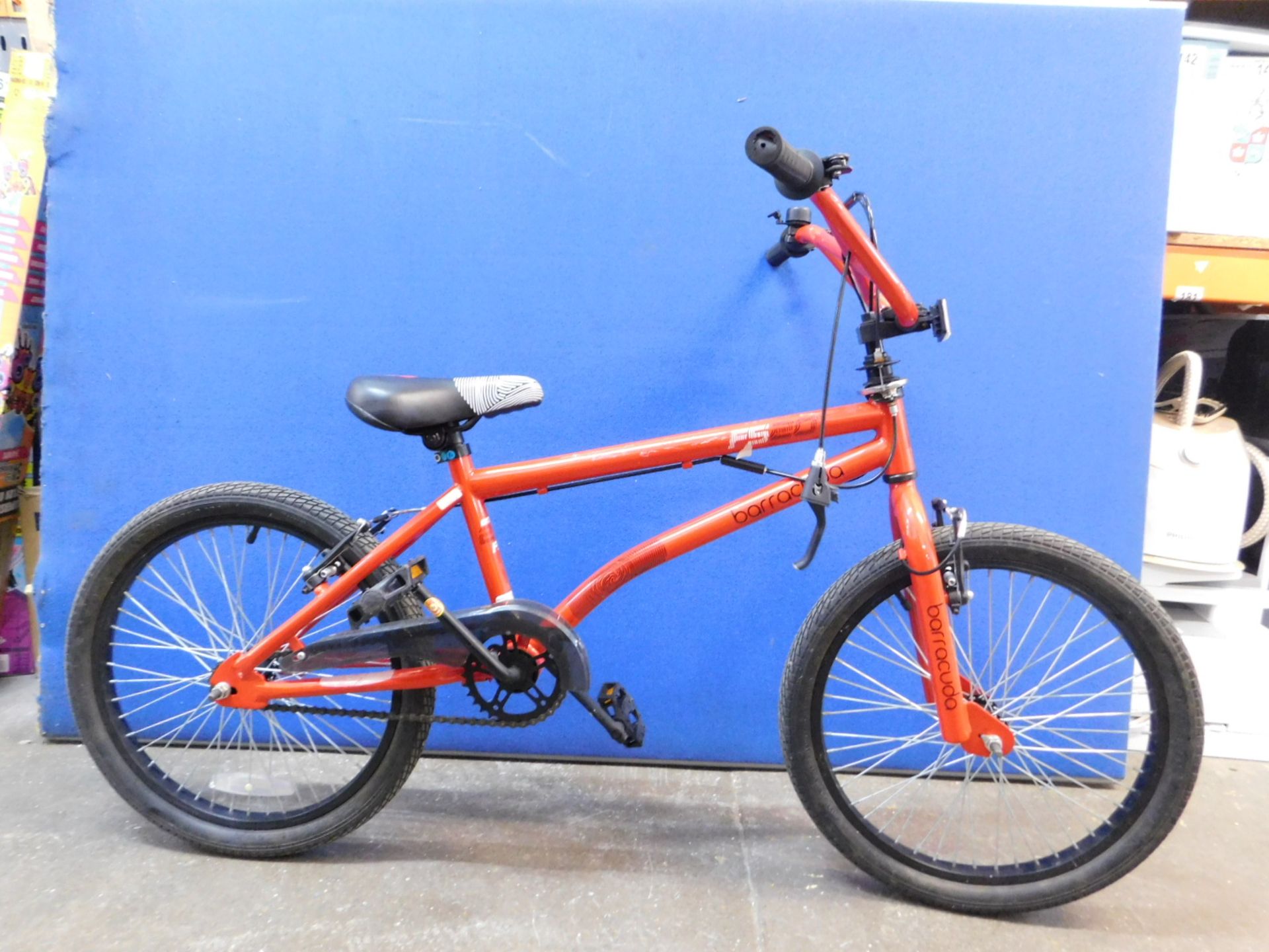 1 BARRACUDA FS-20 BMX BIKE IN RED RRP Â£149 (1 BRAKE HANDLE BROKEN)