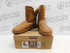 1 BOXED PAIR OF KIRKLAND SIGNATURE WOMEN'S SCALLOPED SHEARLING BOOT UK SIZE 7 RRP Â£39