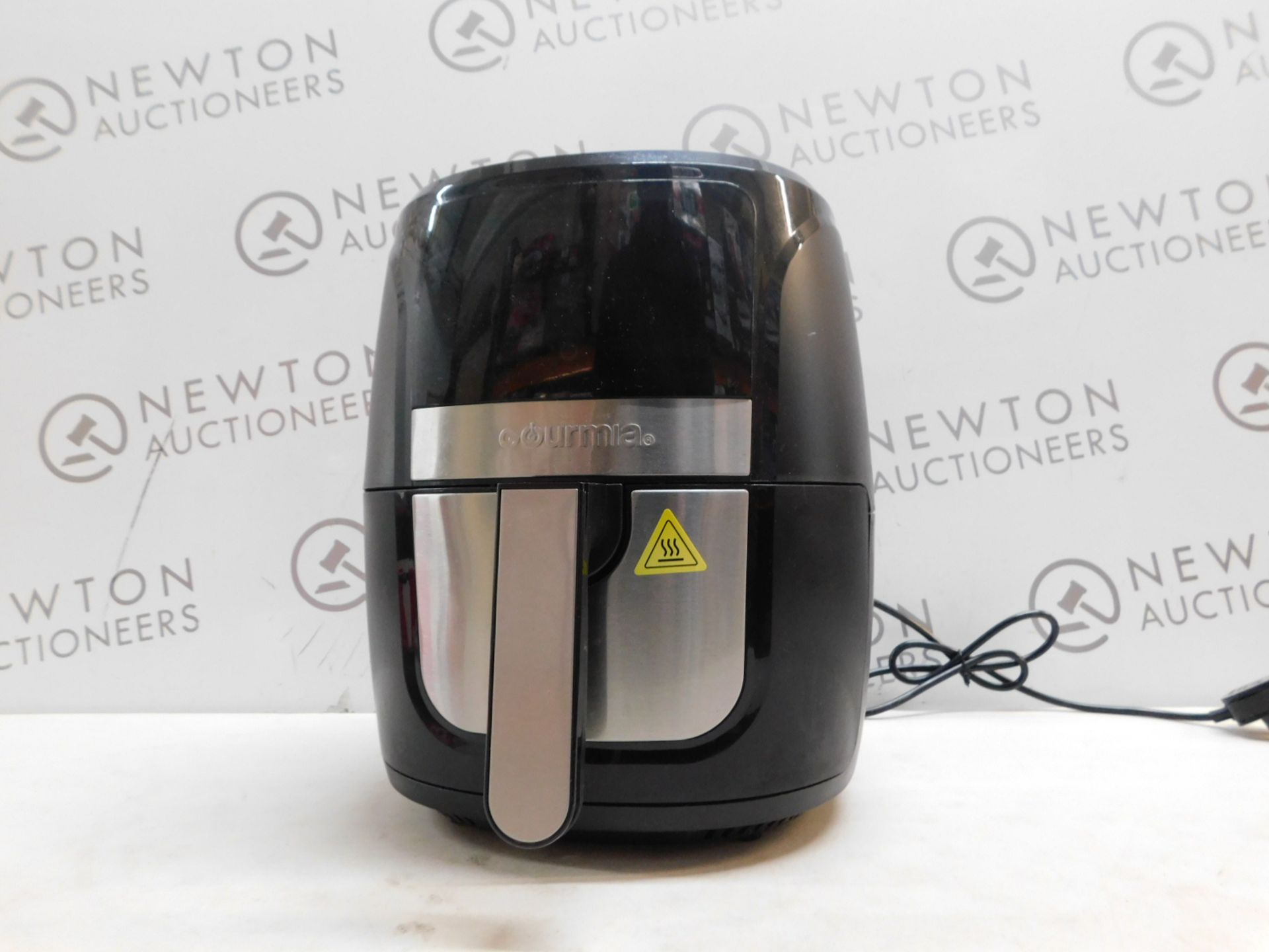 1 GOURMIA 5.7L DIGITAL AIR FRYER RRP Â£89.99