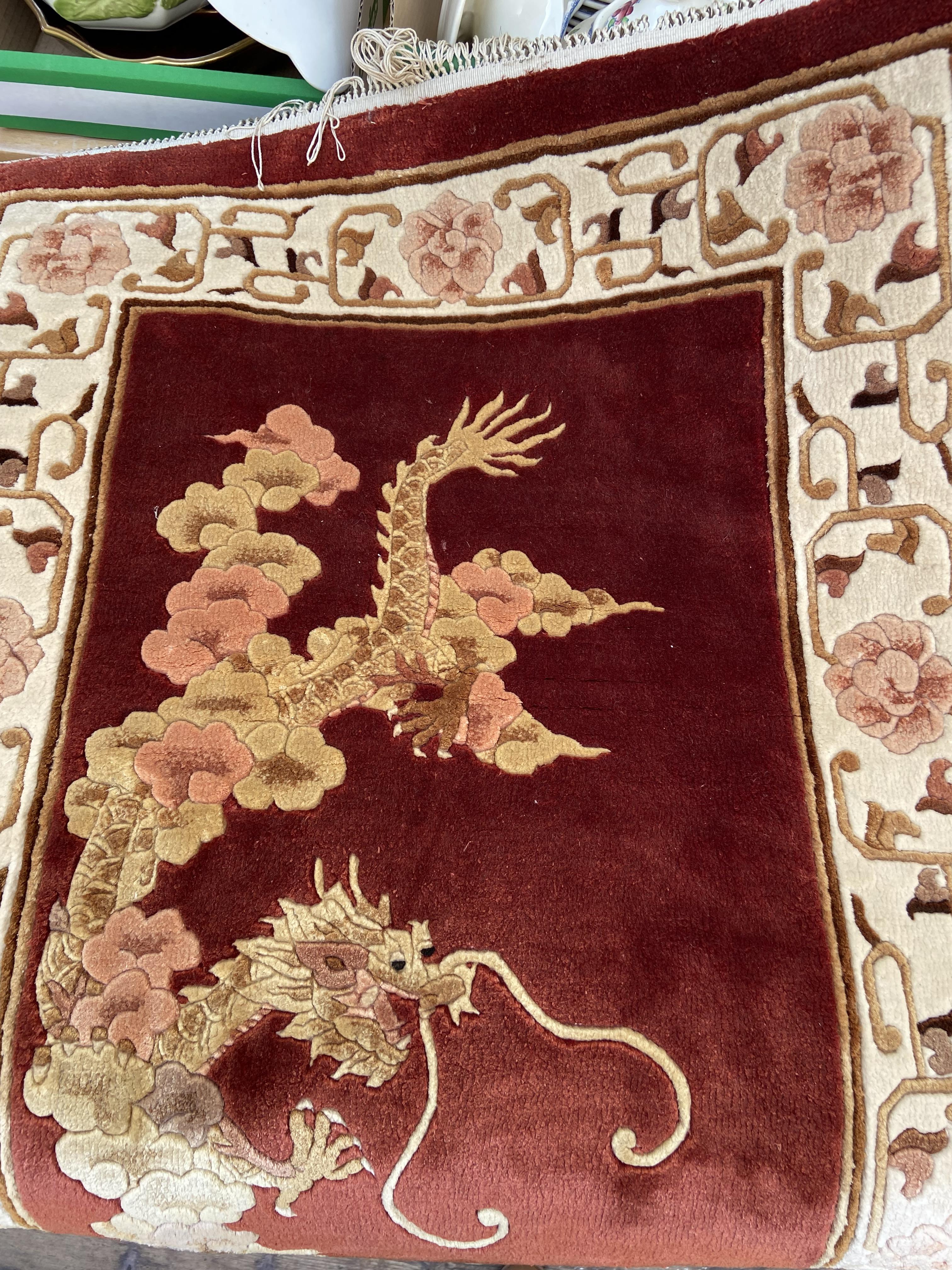 2 as new Oriental tasselled hearth rugs - Image 3 of 3