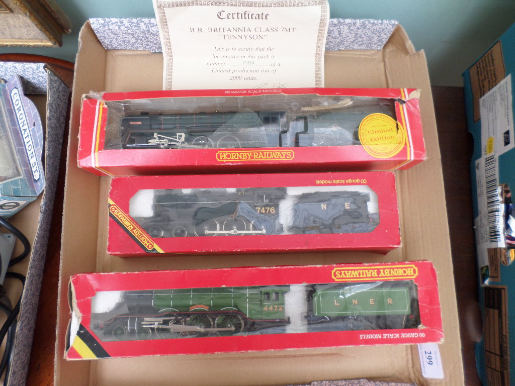 Boxed Hornby Double-O Engine and Tender (Tennyson) with certificate,