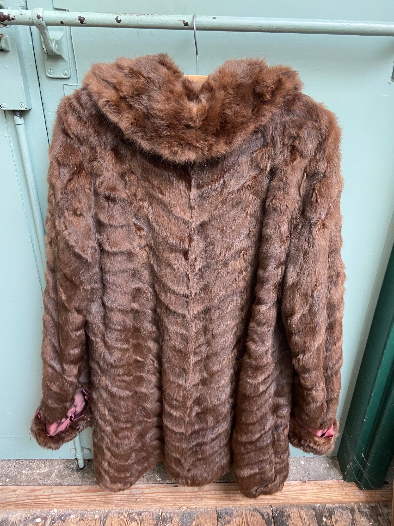 3/4 Length ladies brown fur coat (no labels/makers marks) - Image 2 of 2