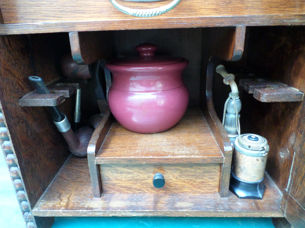 Oak smokers cabinet inset glass diamond bevel edged glass door and contents incl. - Image 3 of 3