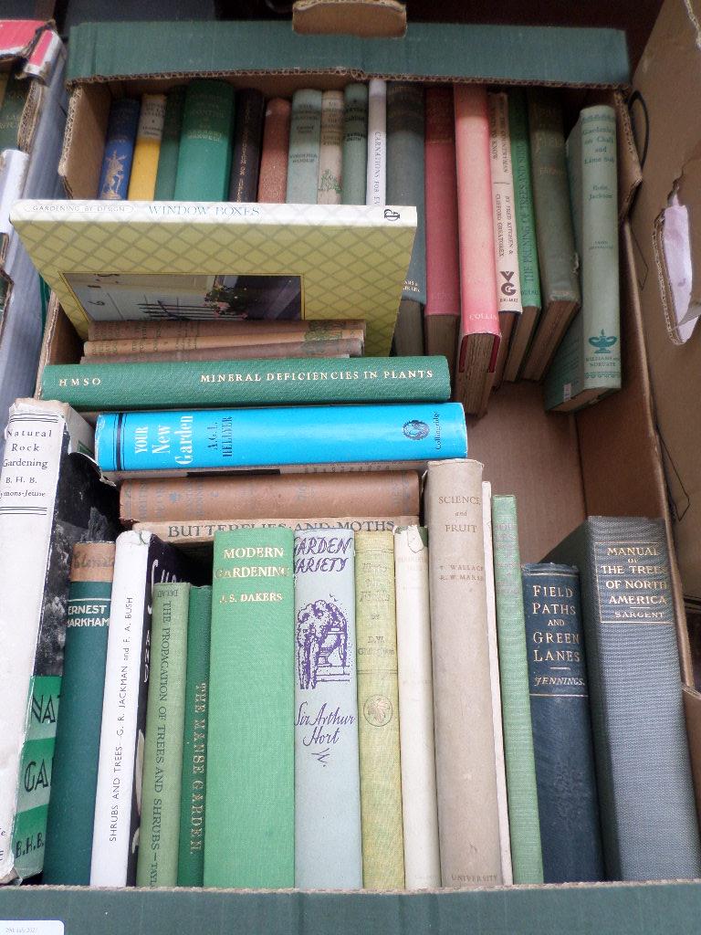 Box of books principally on Gardening,