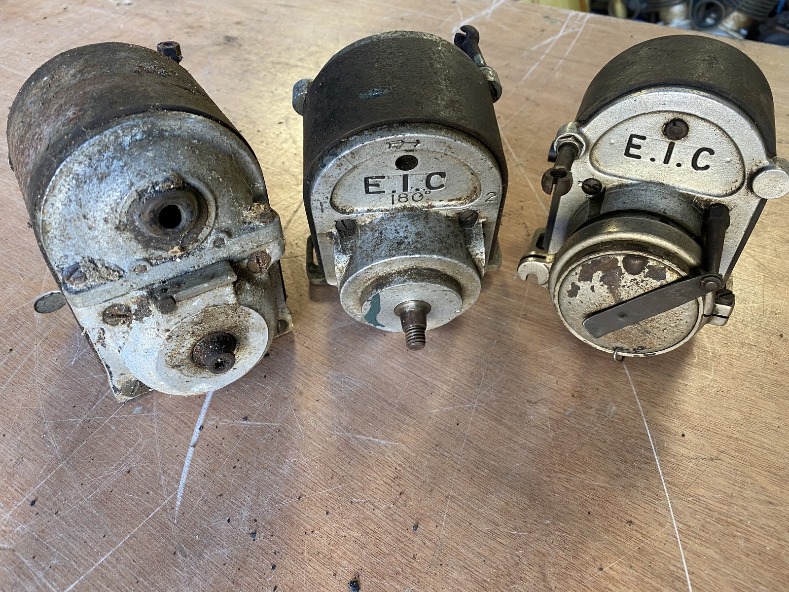 Two early EIC magnetos and a Bosch ZA1 example. - Image 2 of 2