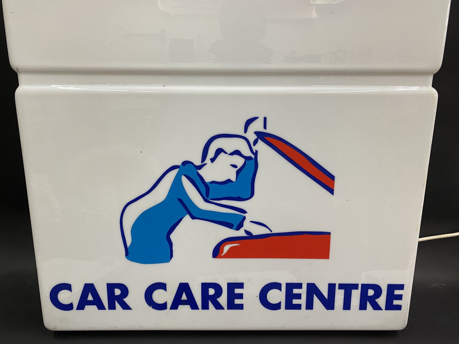 A Unipart Car Care Centre illuminated lightbox, 30 x 39". - Bild 2 aus 6