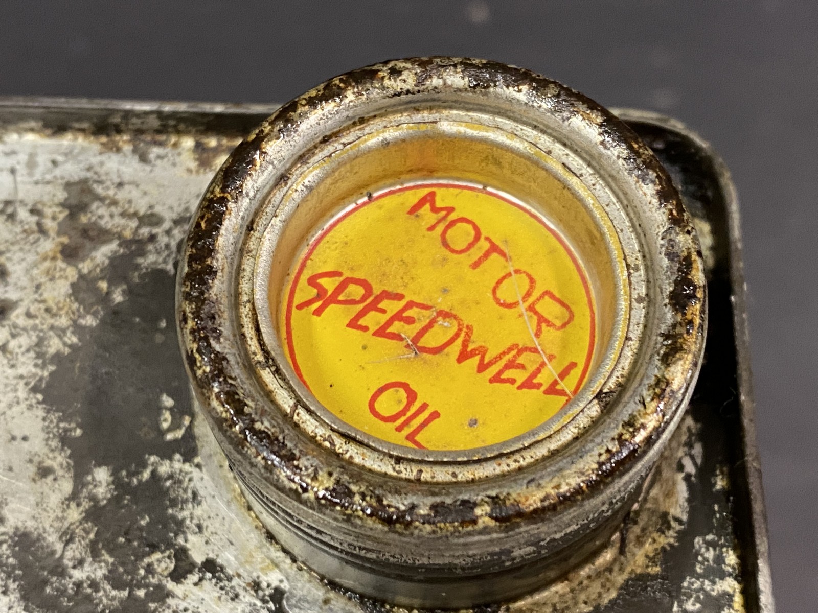 A Speedwell Motor Oil quart oil can in superb original condition, even with the original inner - Image 7 of 8