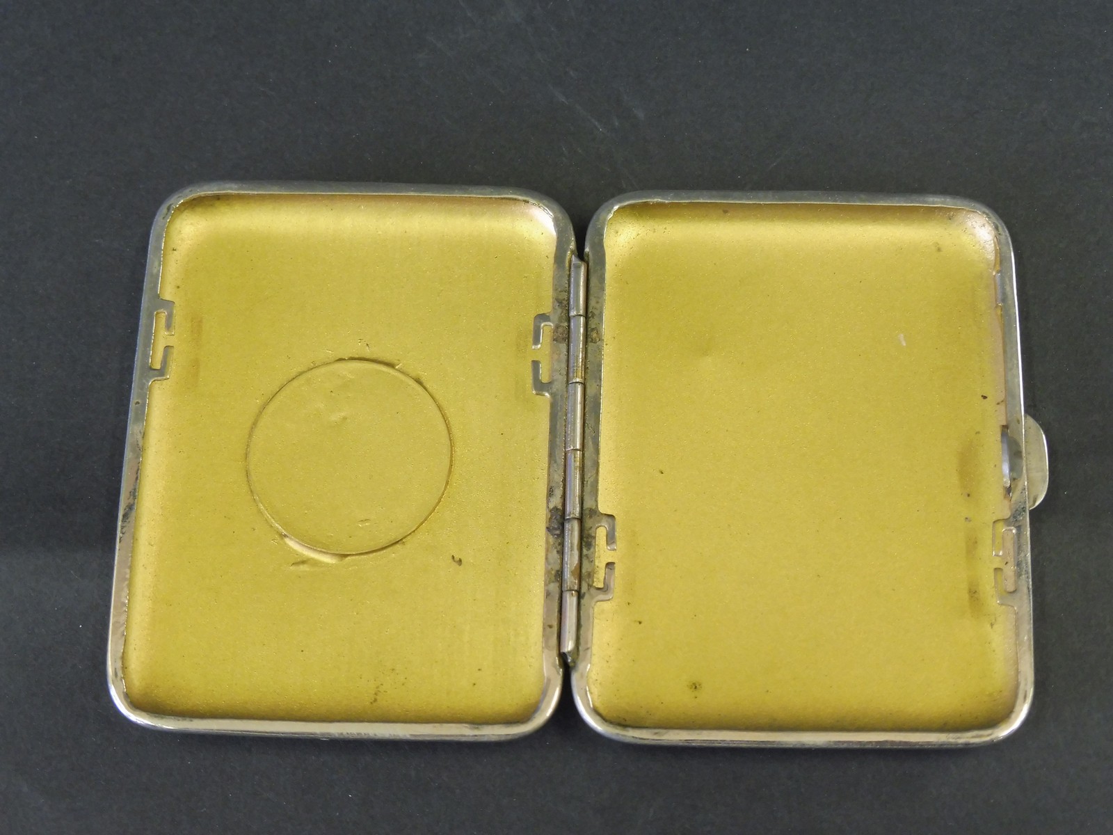 A Morris Commercial Cars silver plated cigarette case, the lid inset with a circular porcelain or - Image 3 of 3