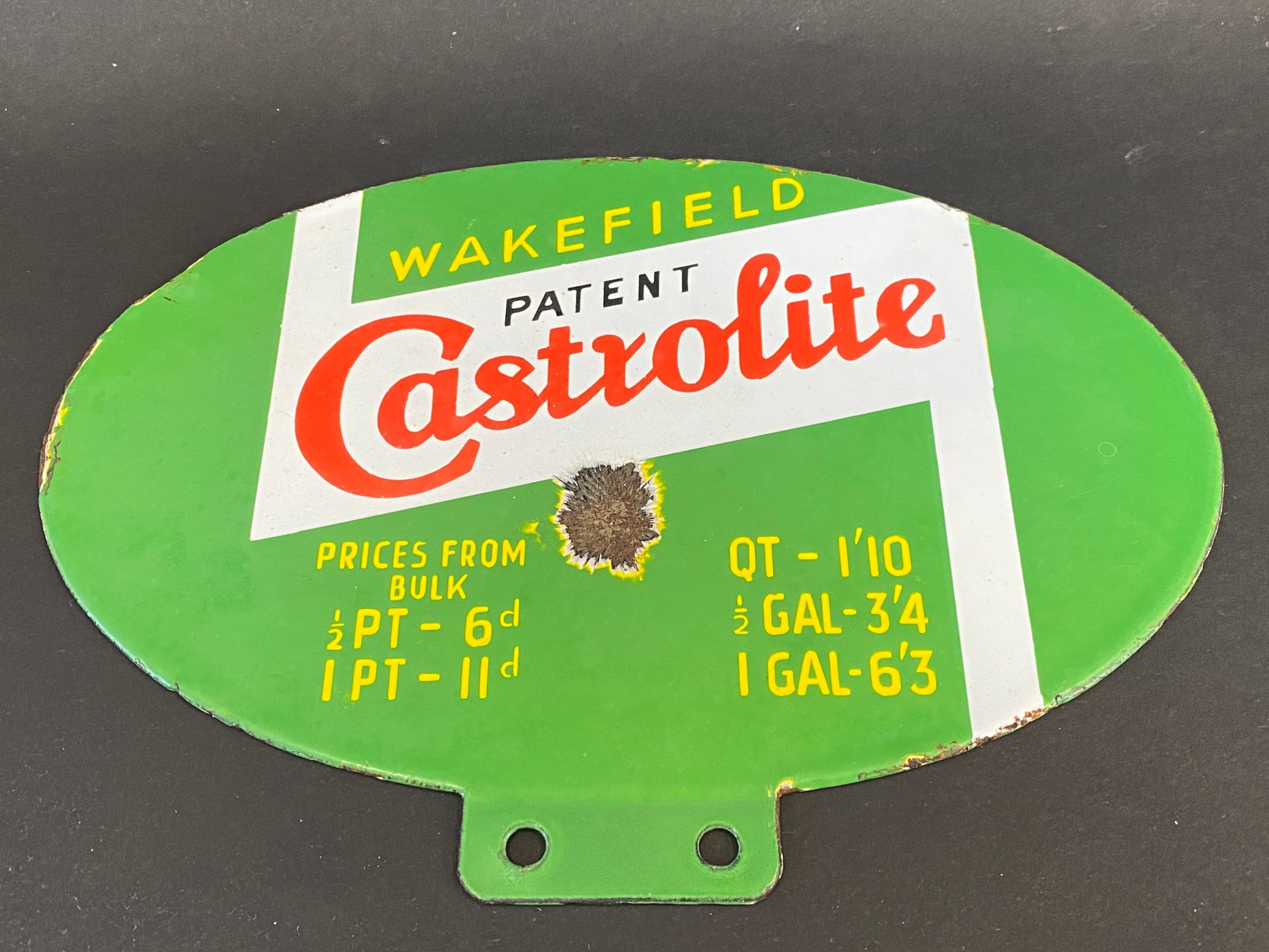 A rare Wakefield Patent Castrolite double sided enamel oval price tag, in good condition, 8 x 5 3/ - Image 2 of 2