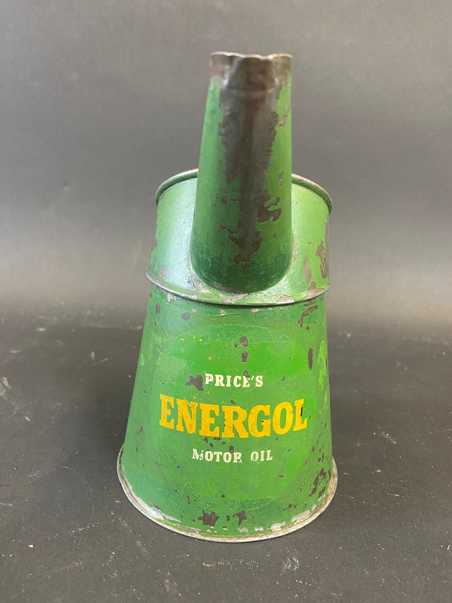 A Price's Energol Motor Oil pint measure, dated 1949. - Image 2 of 5