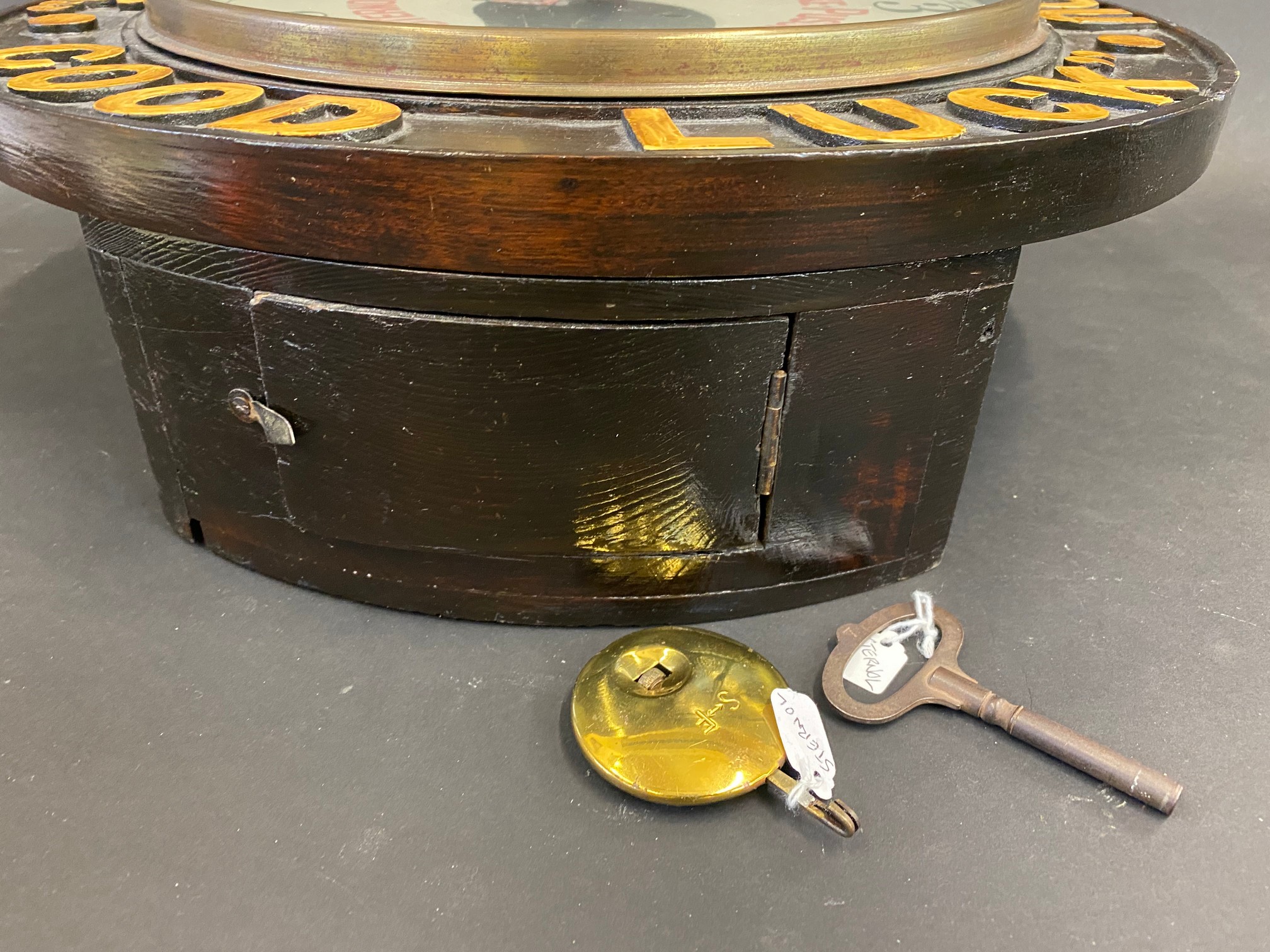 A rare Sternol wall clock bearing the words 'Sternol Brings You Good Luck', restored. - Image 4 of 5