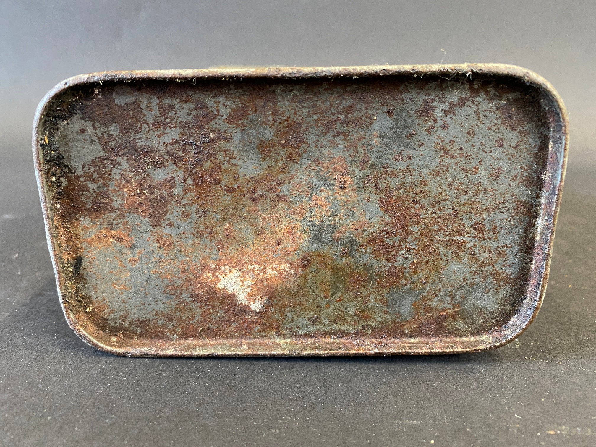 A Shell 'Petter' Oil rectangular quart can. - Image 4 of 4