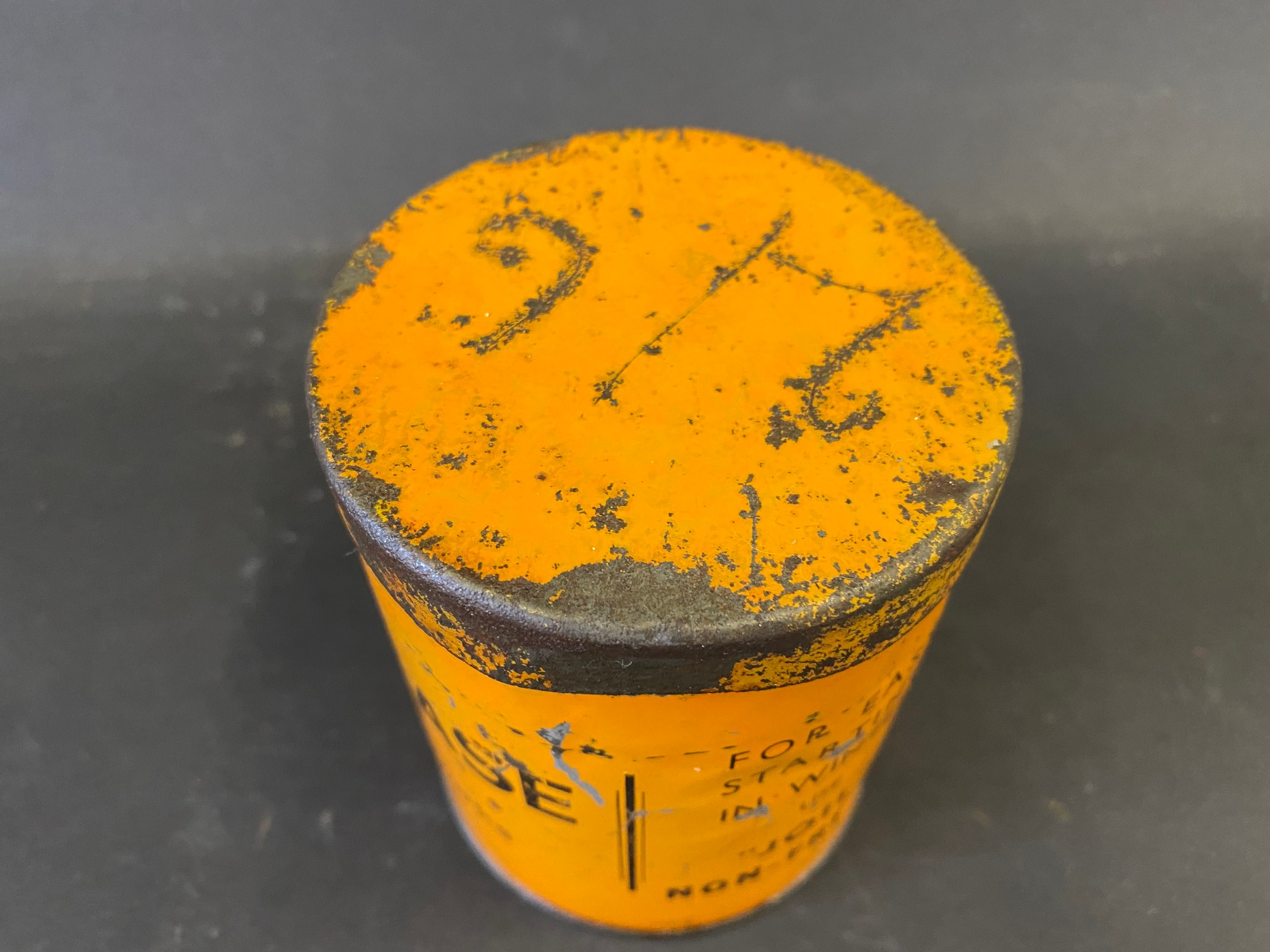 An XL Motor Grease tin. - Image 4 of 5