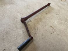 A starting handle, possibly to suit Lagonda.