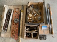 A collection of mainly newly mechanical parts for an Alfa Romeo 6C including a gear seat, a