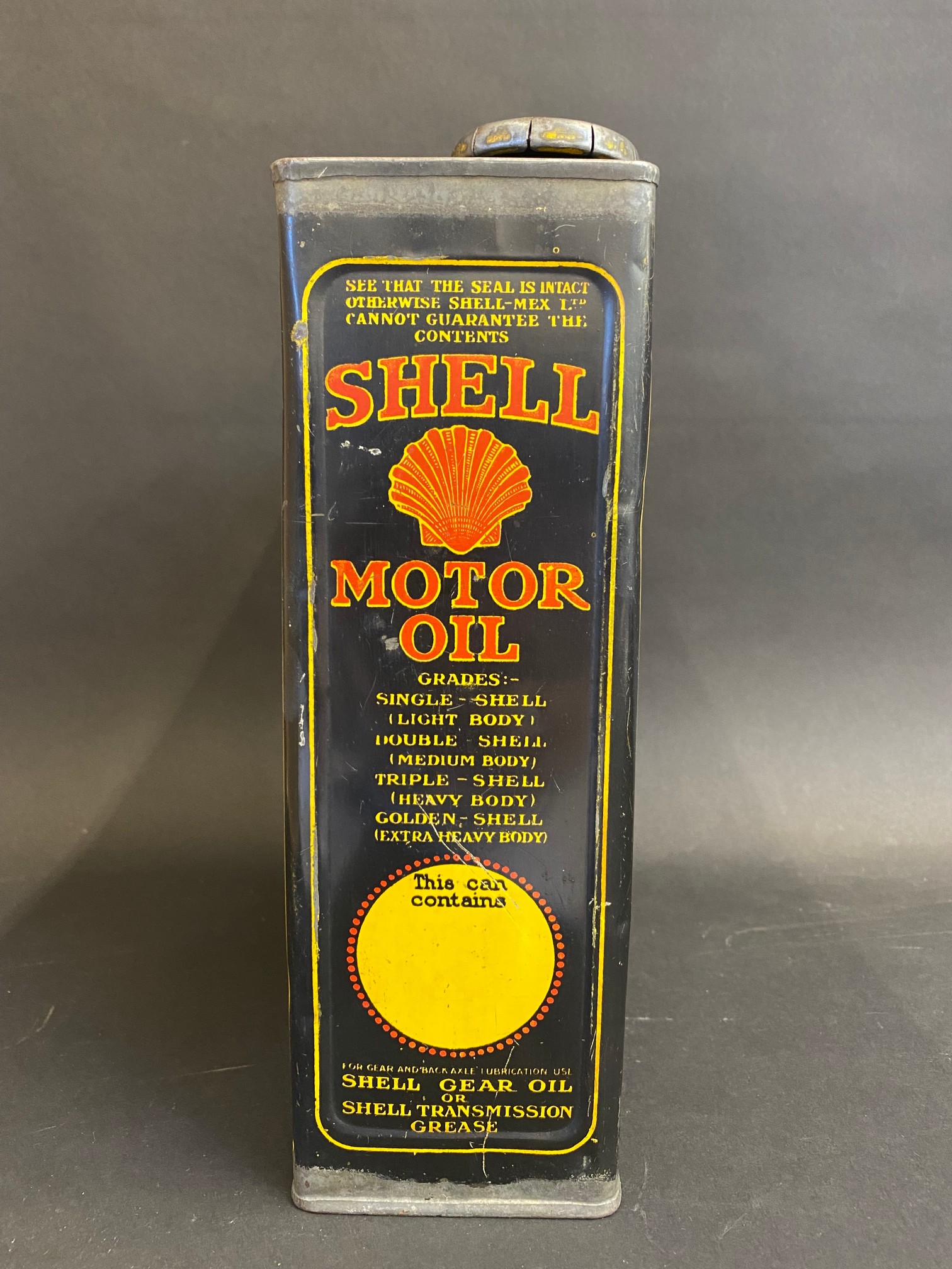 A Shell Motor Oil gallon can in good condition, with very good cap. - Image 2 of 6