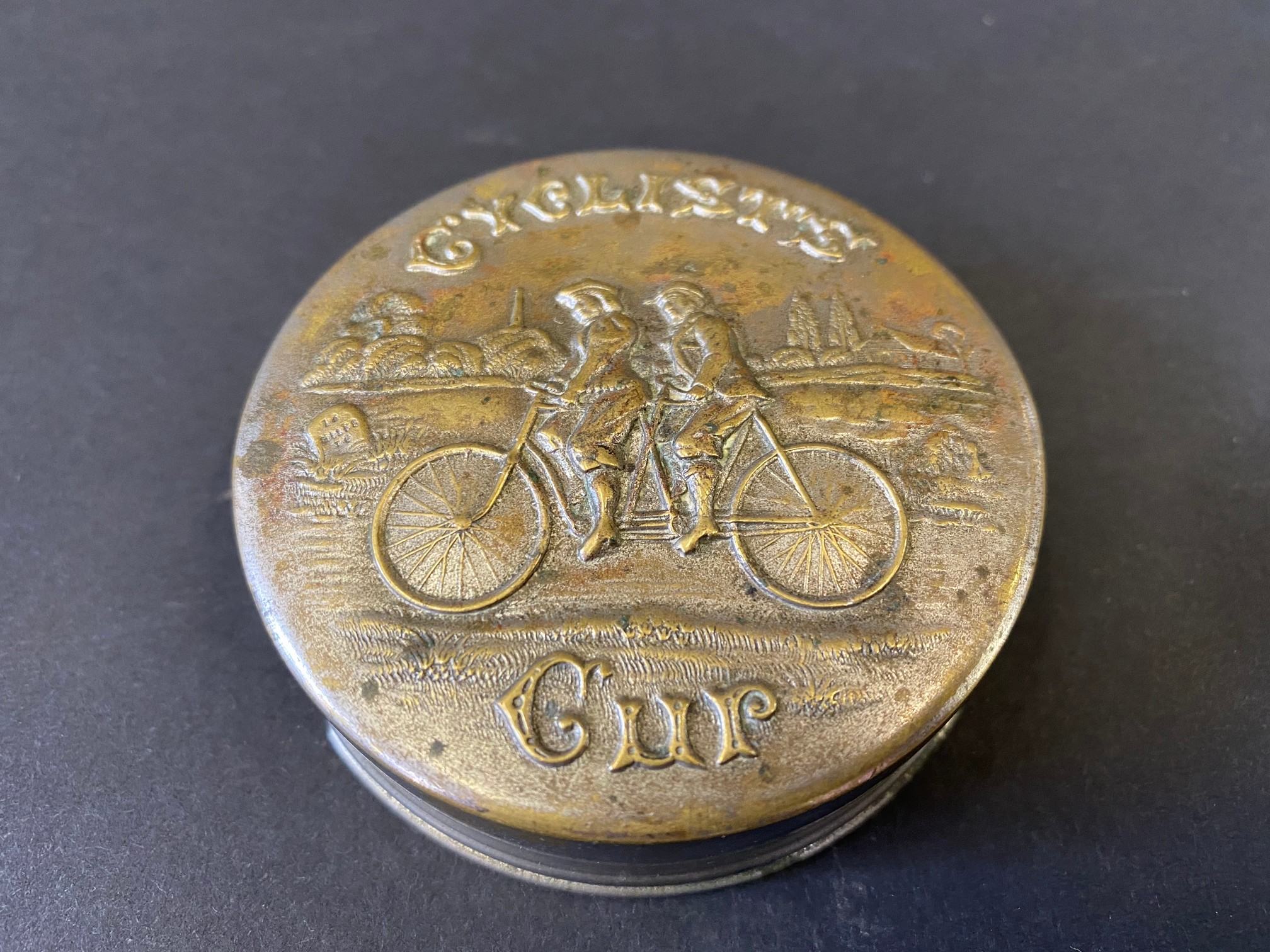 A 'Cyclists Cup' concertina travelling beaker. - Image 2 of 3
