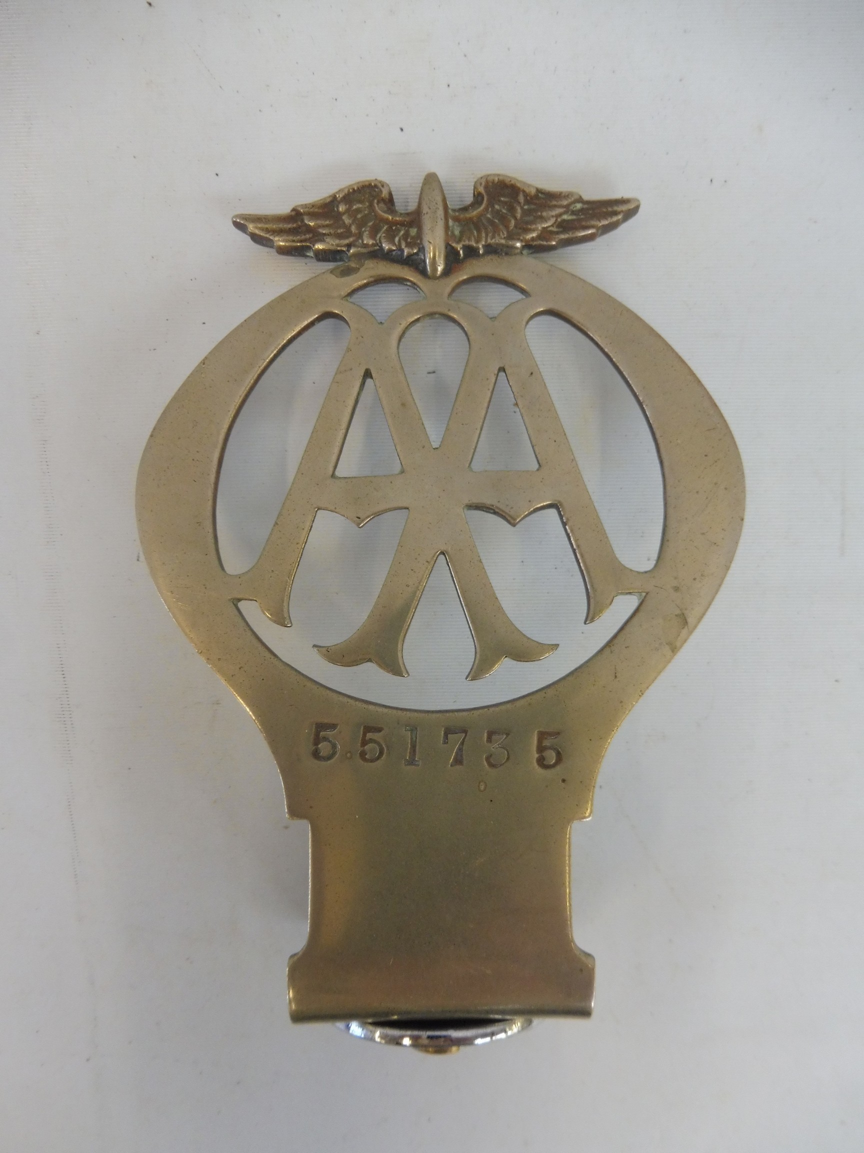 An AA type 2A car badge, nickel, no. 551735, Feb 1924 - July 1926.