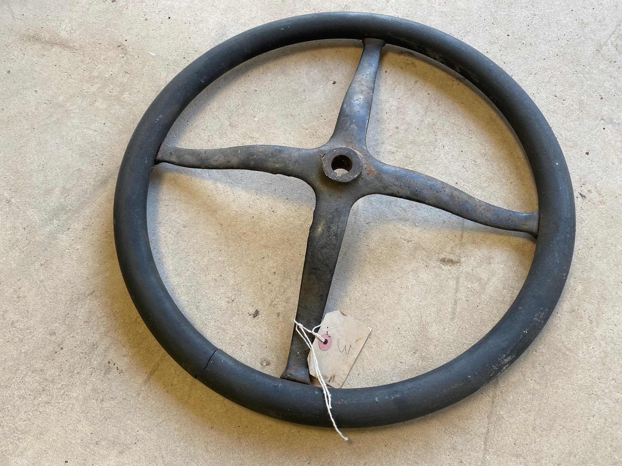 An original Ford Model T steering wheel, fully stamped Ford T-902-D2 A. - Image 2 of 3