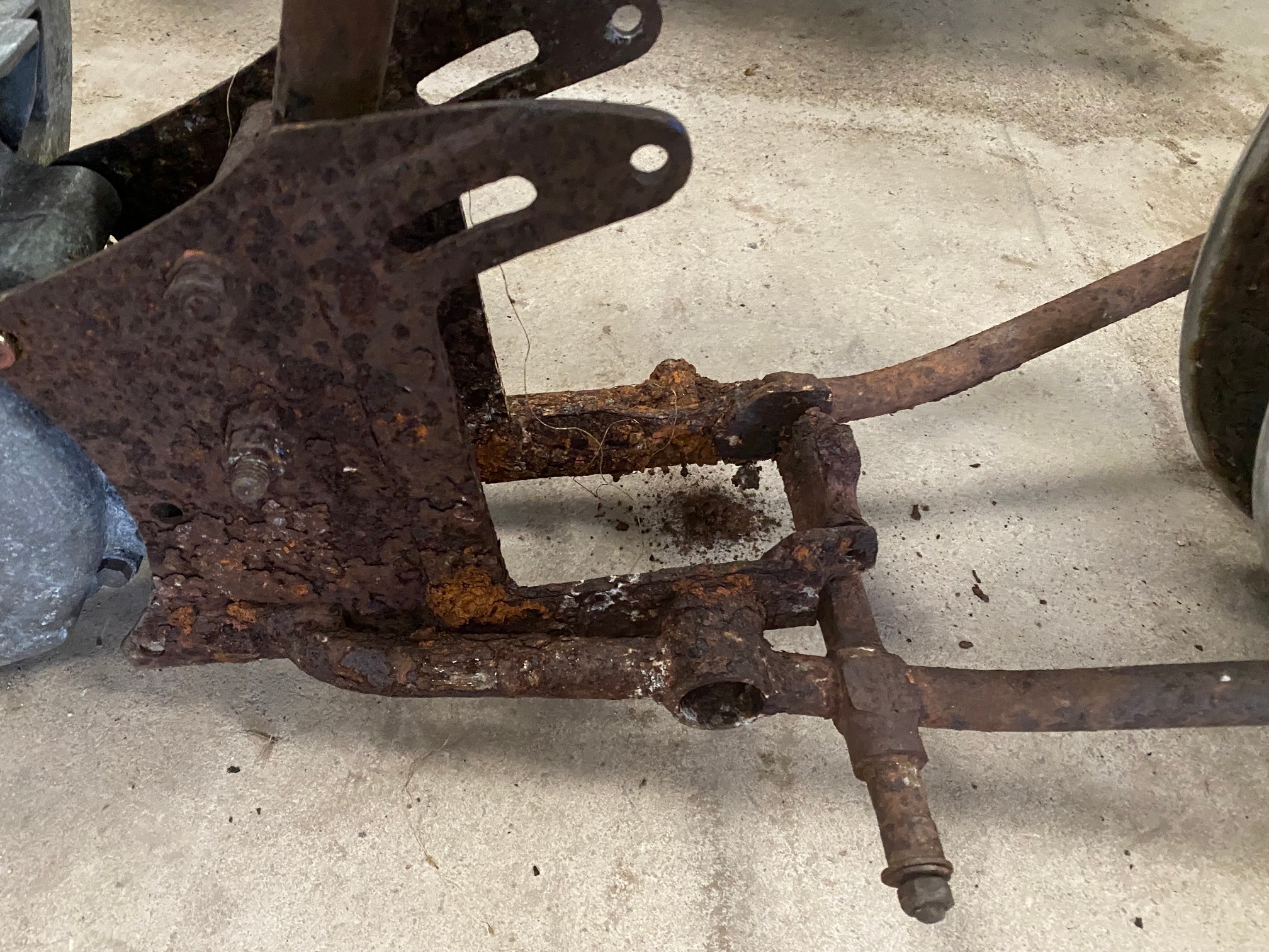 A BSA B33 frame and associated crankcases. - Image 3 of 6