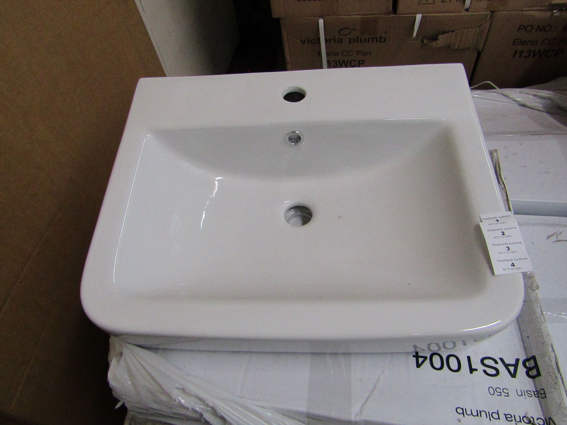 Victoria plumb basin 550 - New & Boxed