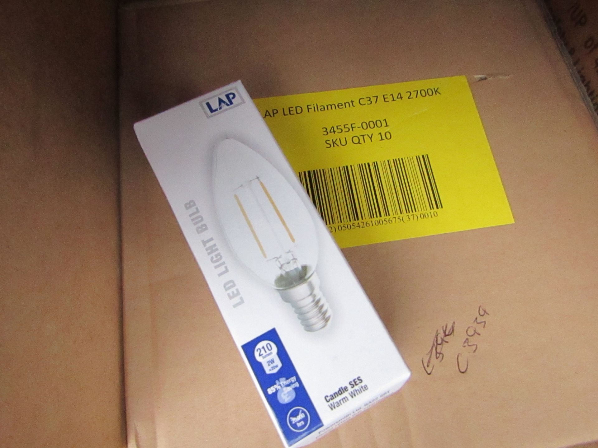 5x LAP candle bulbs, small screw, new and boxed.