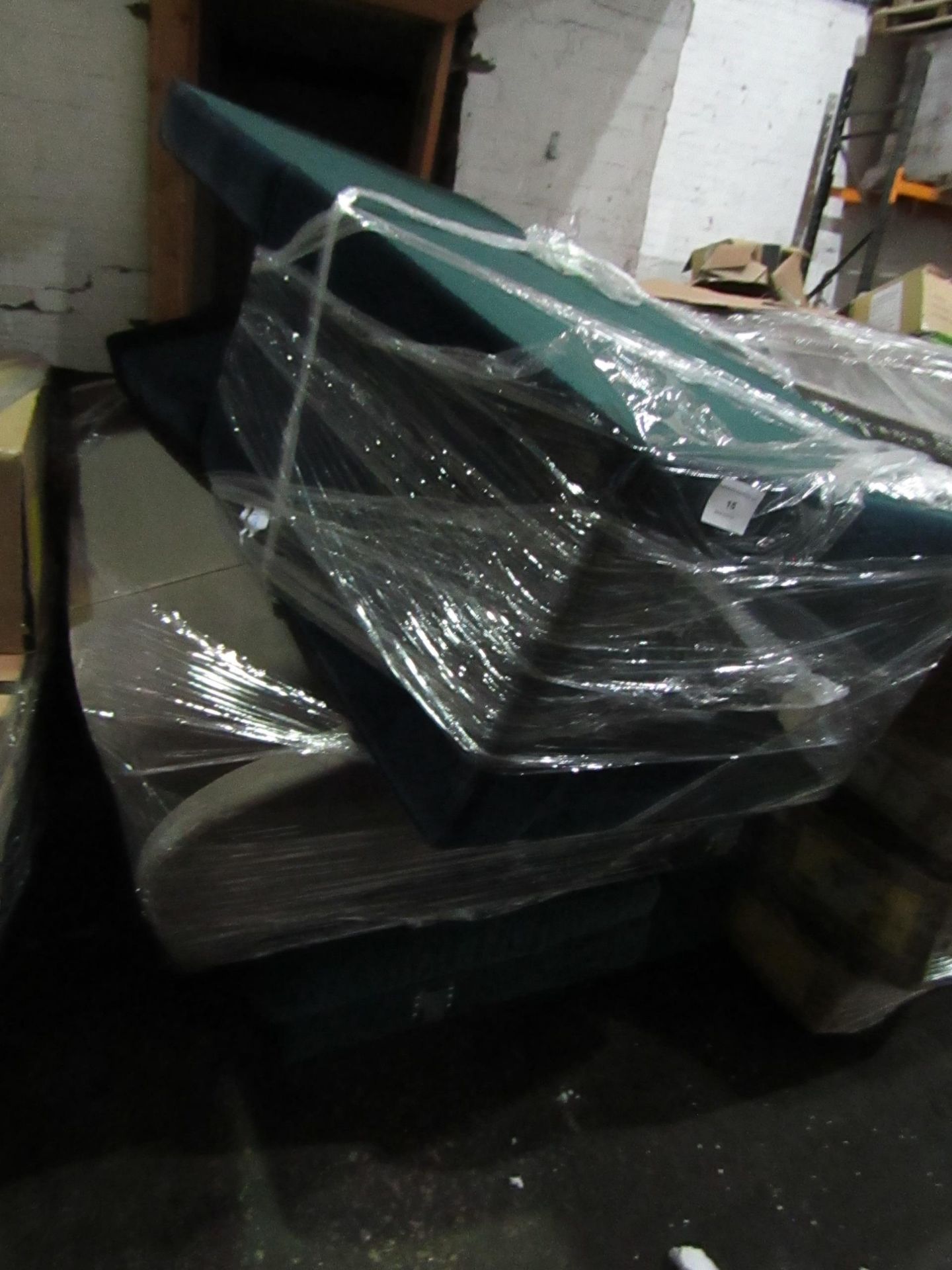 | 1X | PALLET OF MADE.COM B.E.R FURNITURE PARTS, WHICH COULD CONSISIT OF FLAT PACK FURNITURE, BEDS