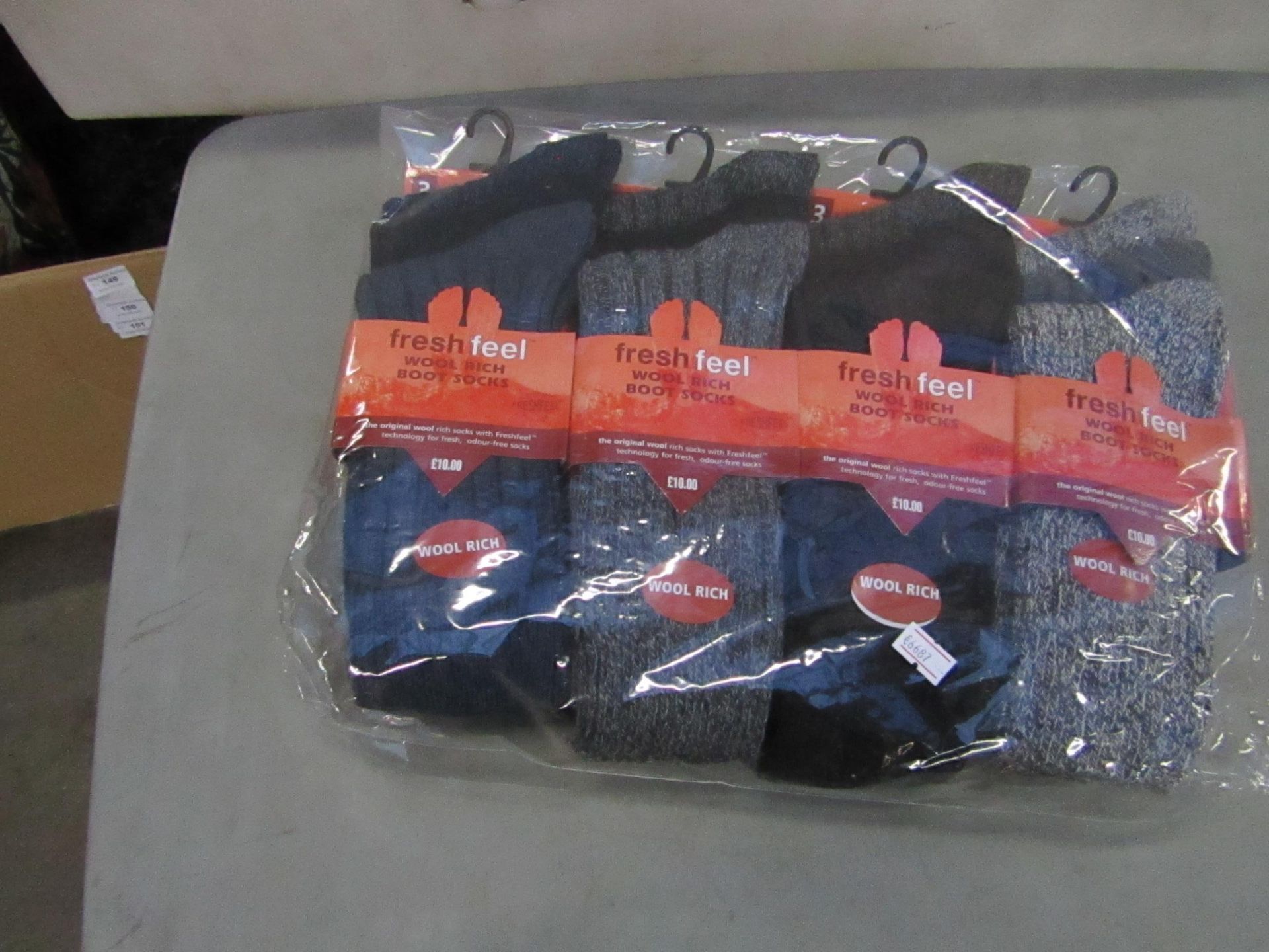 PK of 12 Wool Rich Boot Socks Size 6-11 New & Packaged