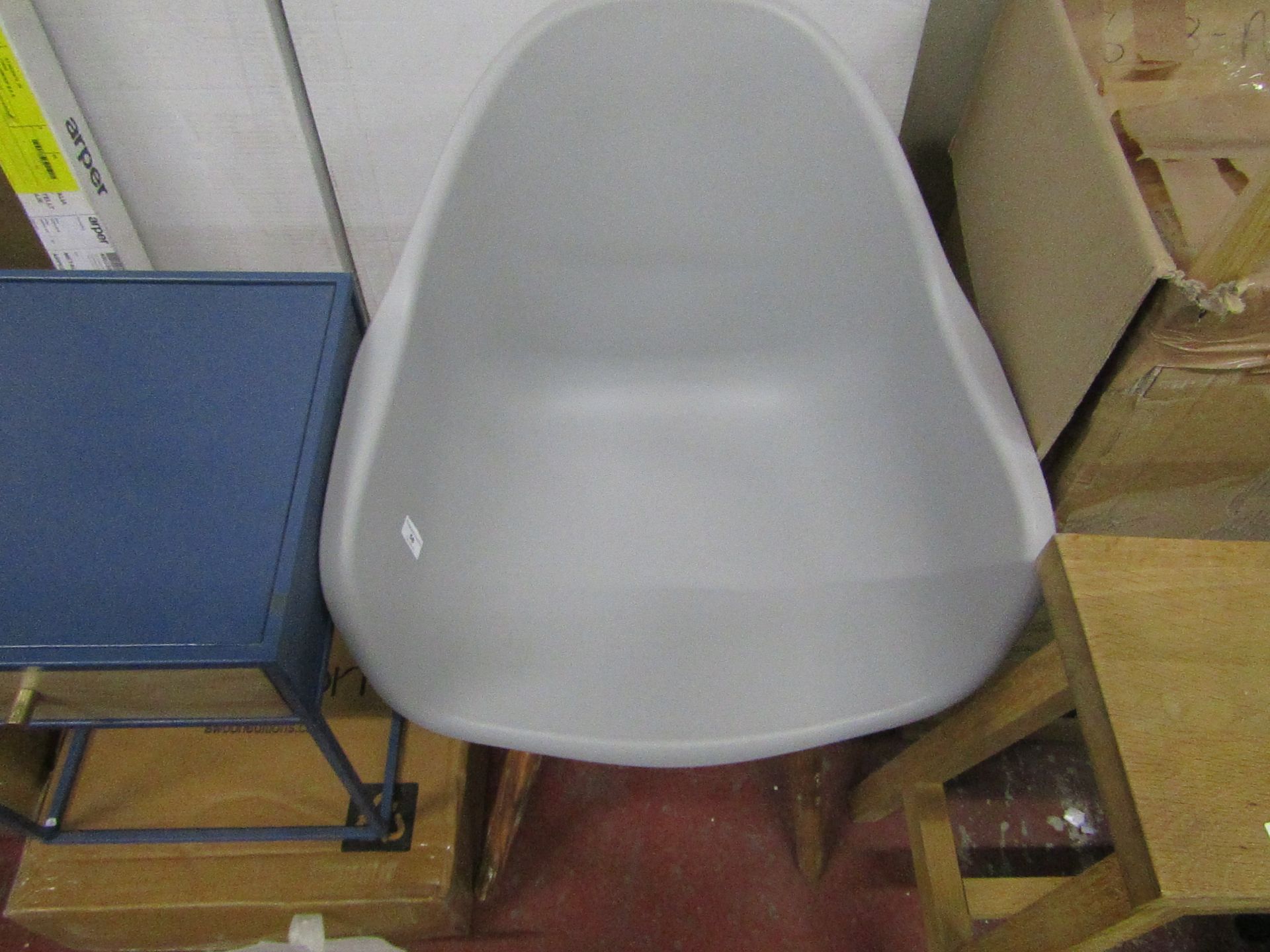 | 1X | COX AND COX PLASTIC AND WOOD TUB CHAIR | UNUSED BUT HAVE SOME MINOR MARKS ON THE LEGS THE