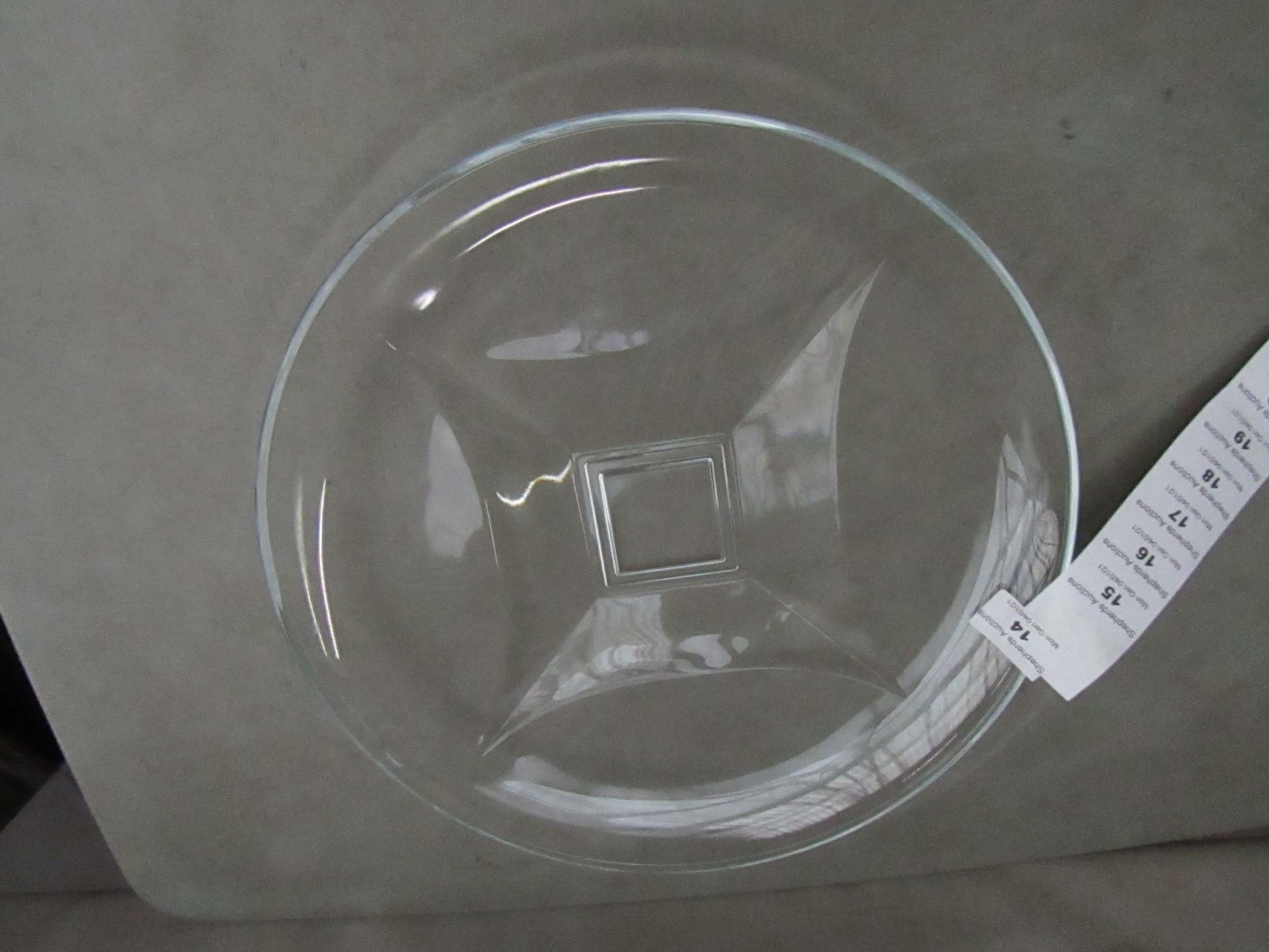 2x Large Glass Plate - New, Good Condition.