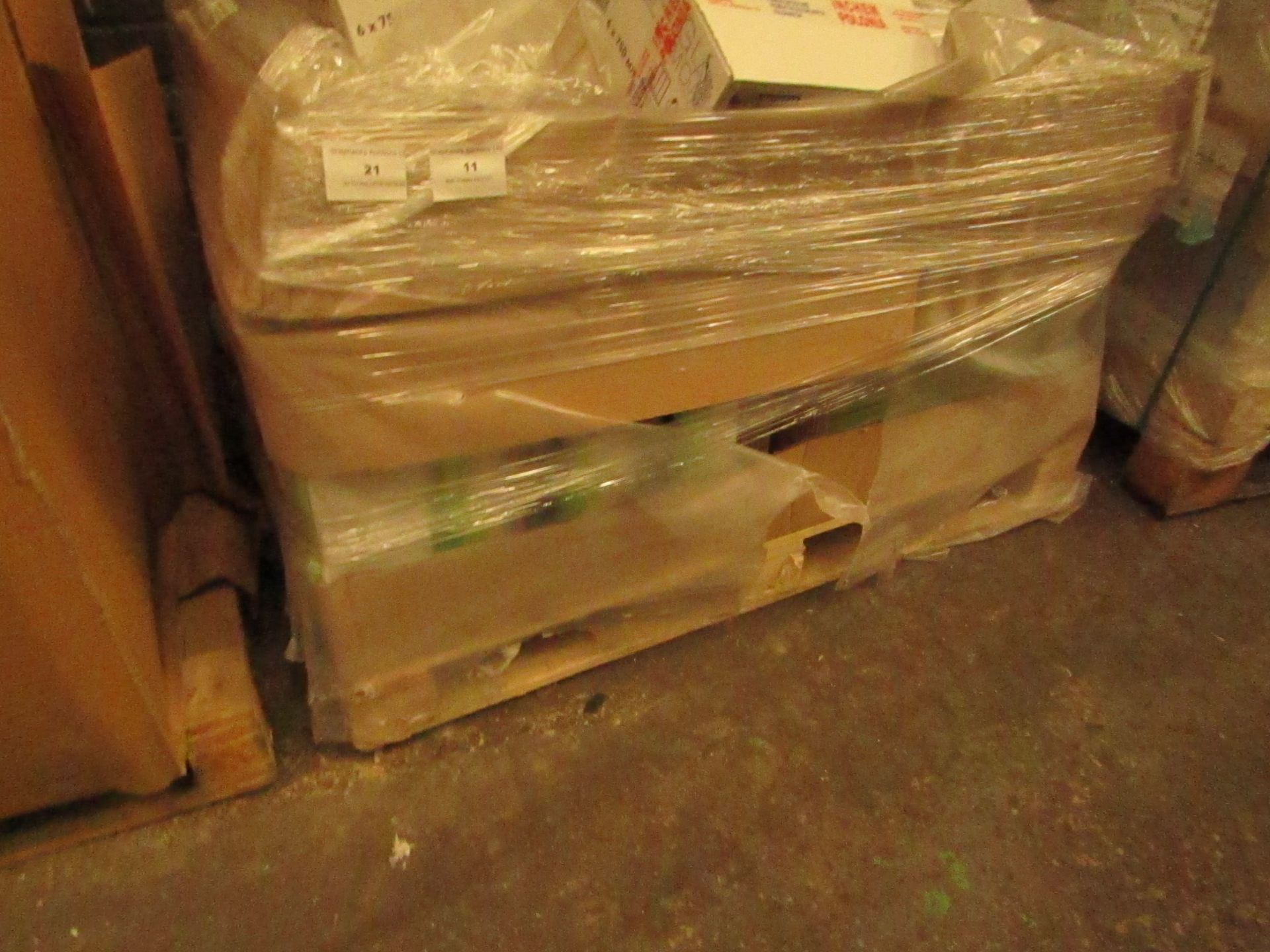 Pallet of approx 12x 500 x 430mm basins, new.