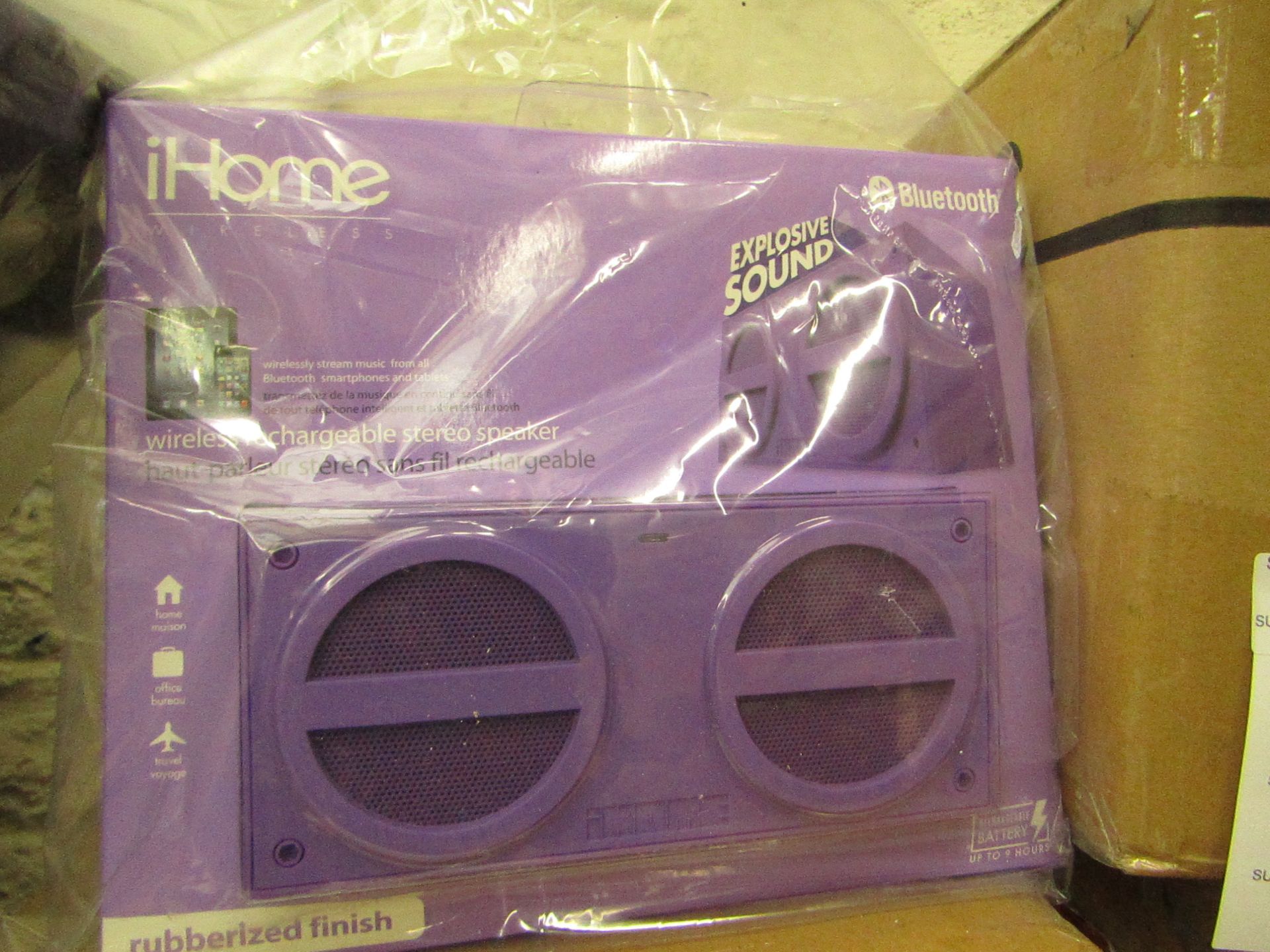 iHome wireless rechargable bluetooth speaker - New & Packaged.