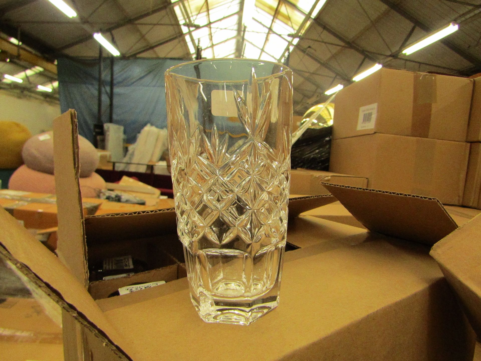 12 x 320ml Tumblers. New & boxed. See Image For Design