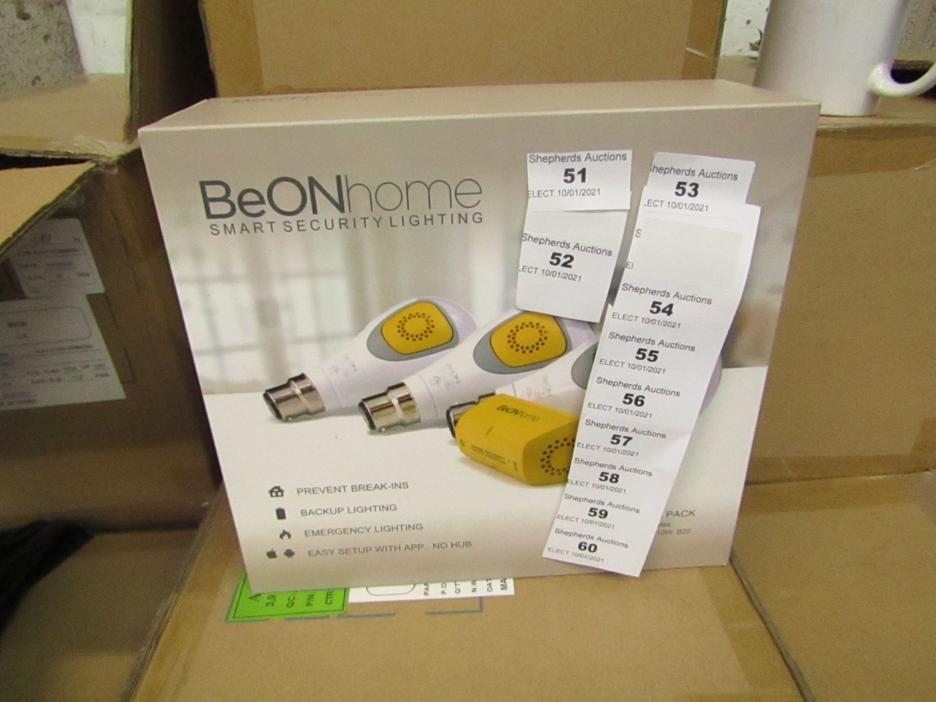 BeOn Home intelligent bulb starter pack, new and boxed. Features: 3 Smart modules, 3 LED bukbs 10w