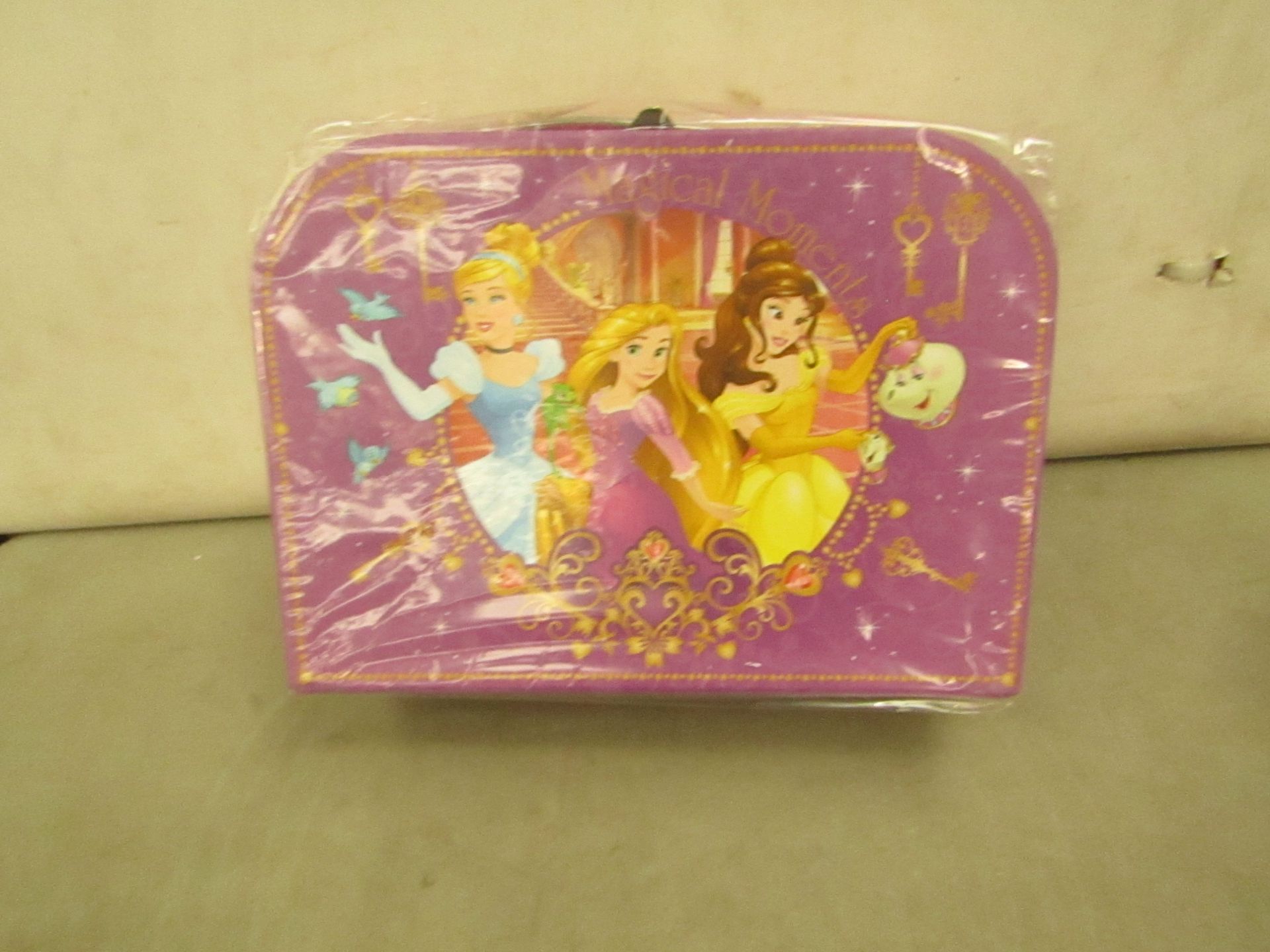 Disney Princess Lunch boxes - New & Packaged.