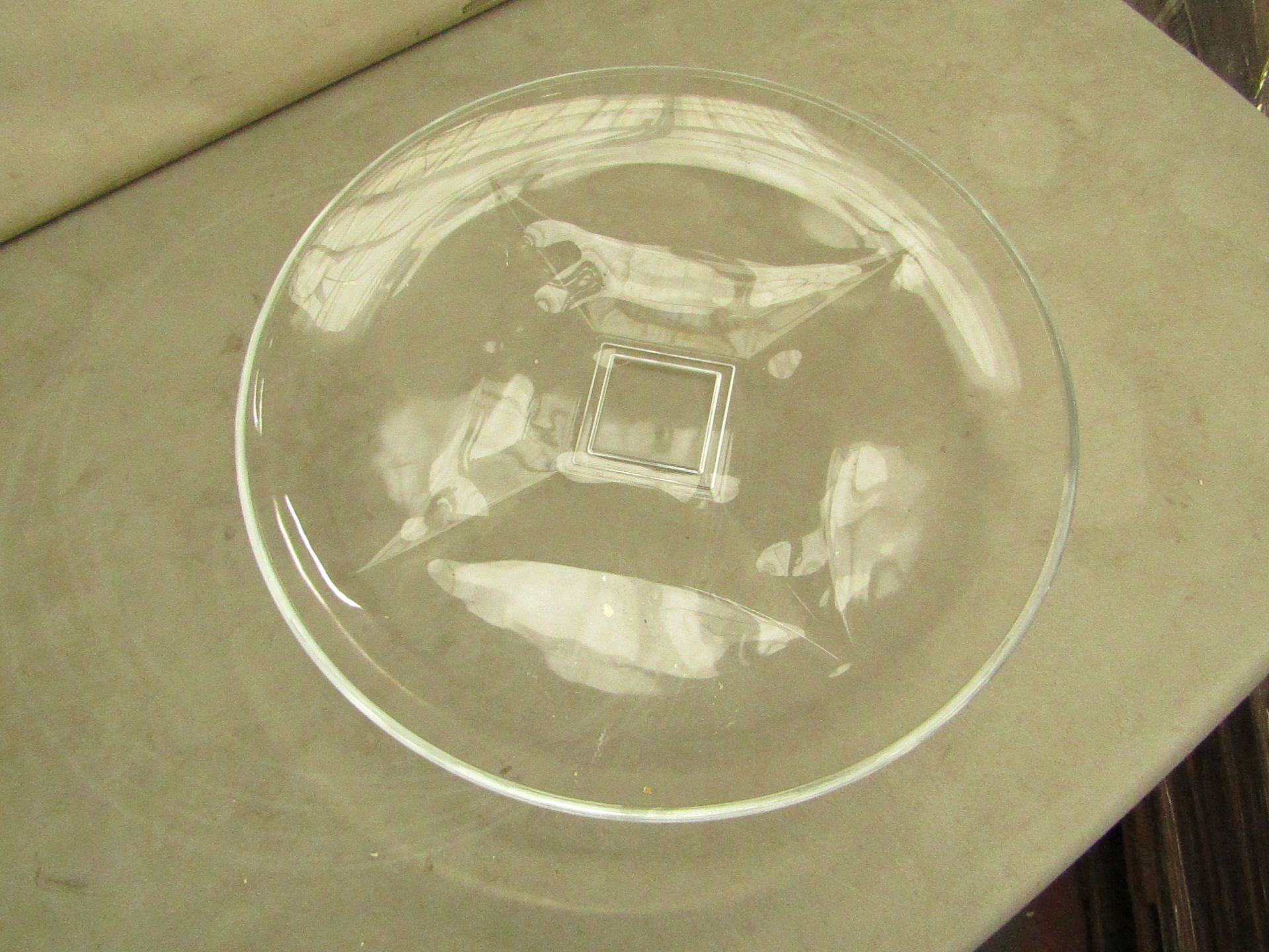 2x Large Glass Plate - New, Good Condition.