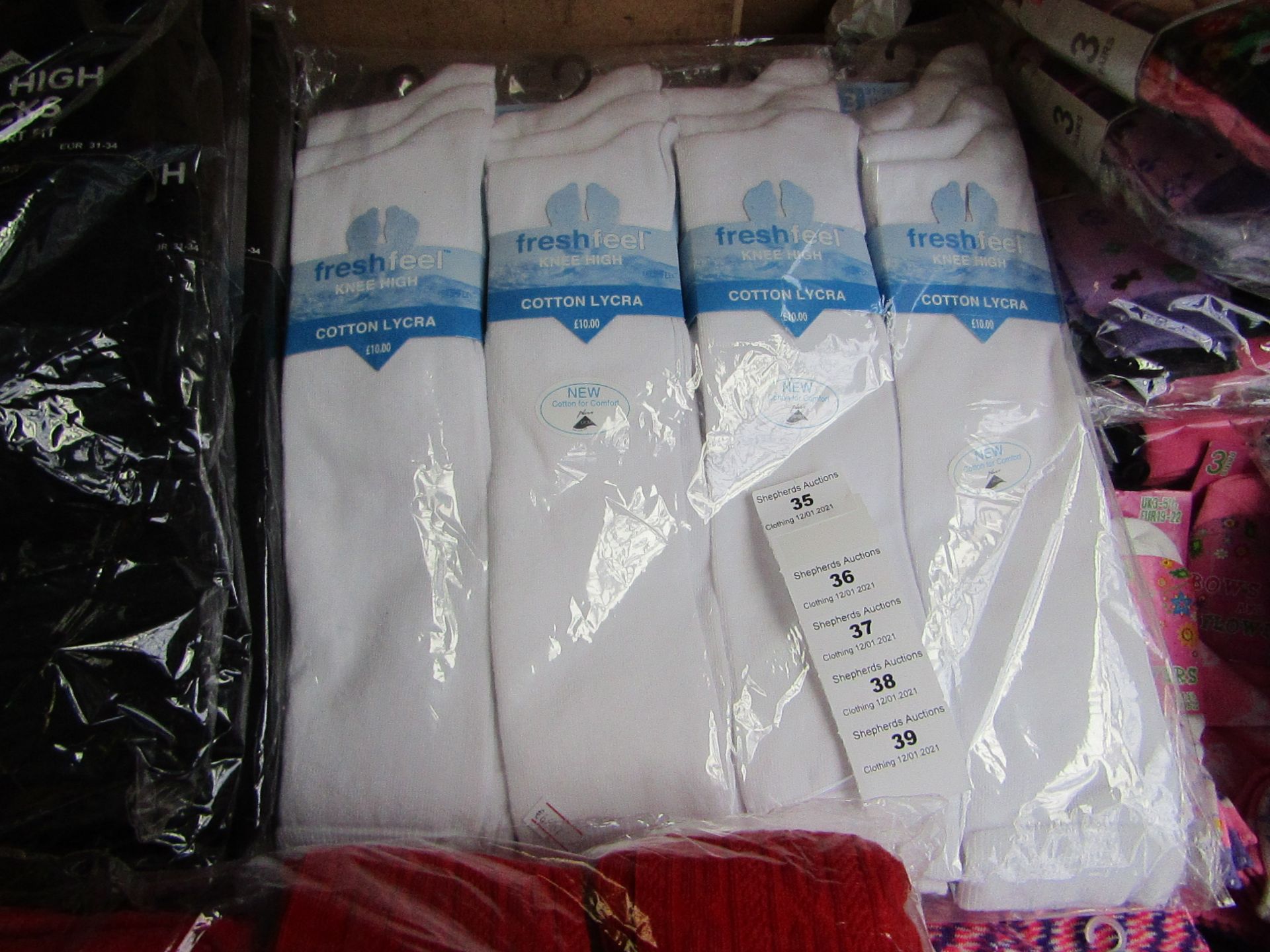 12 X Pairs of Knee High Girls Socks Size 12.5 to 3.5 White New in Packaging