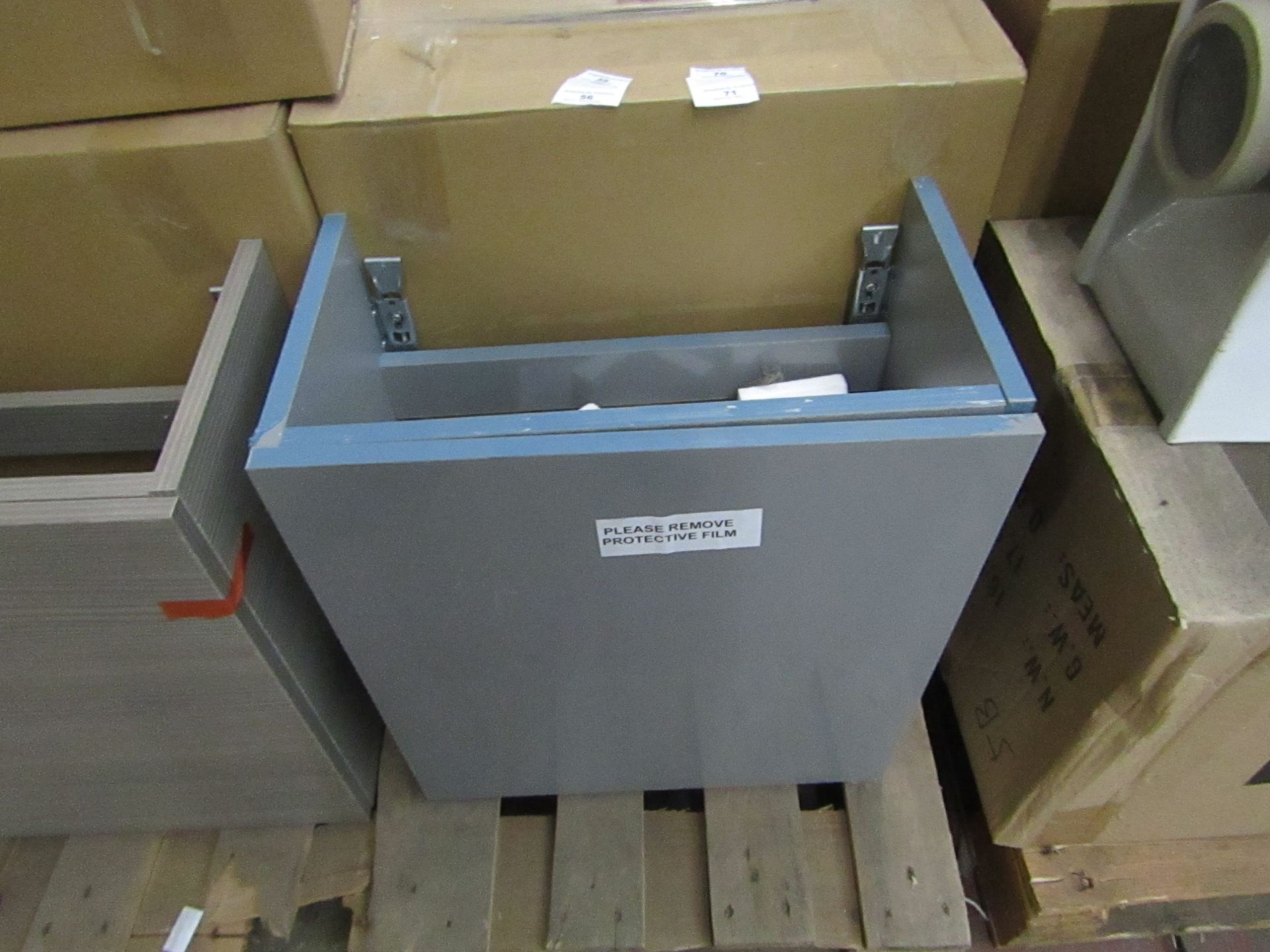 Roca 450mm wall hung base unit, new and boxed.