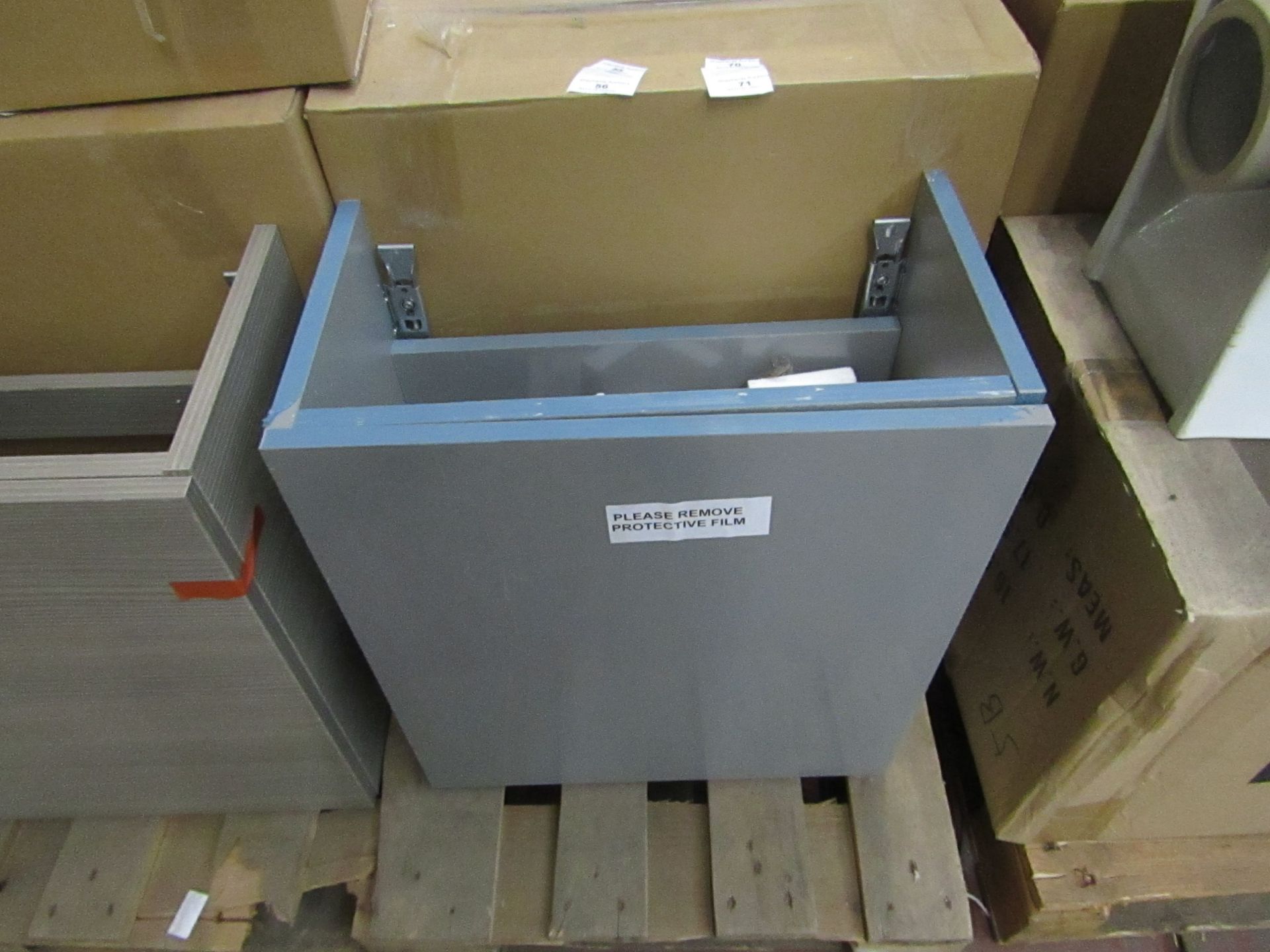 Roca 450mm wall hung base unit, new and boxed.