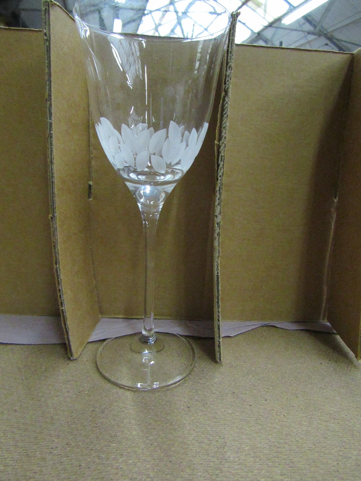 6x Wine Glasses. New - See Image For Design.