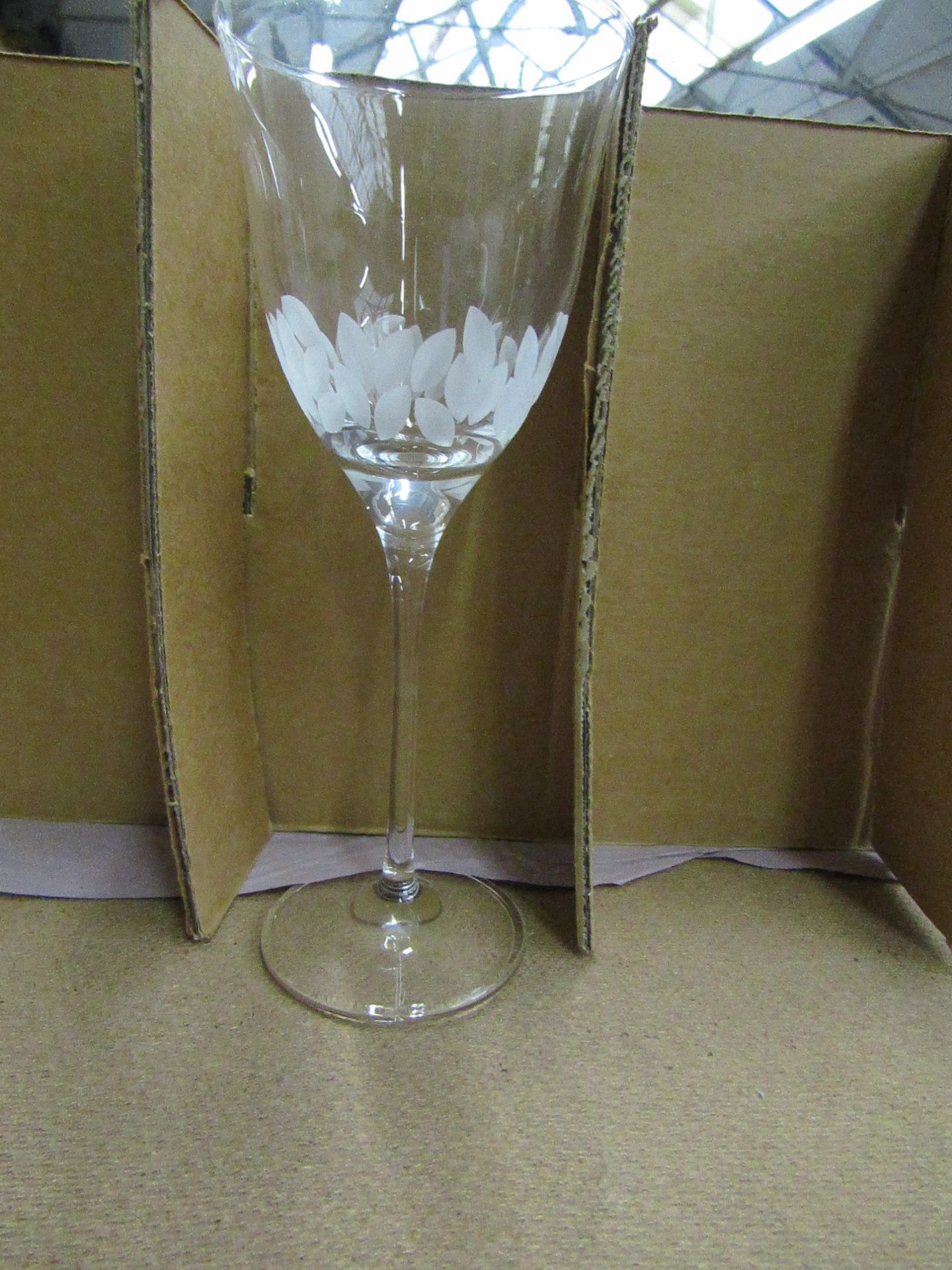 6x Wine Glasses. New - See Image For Design.