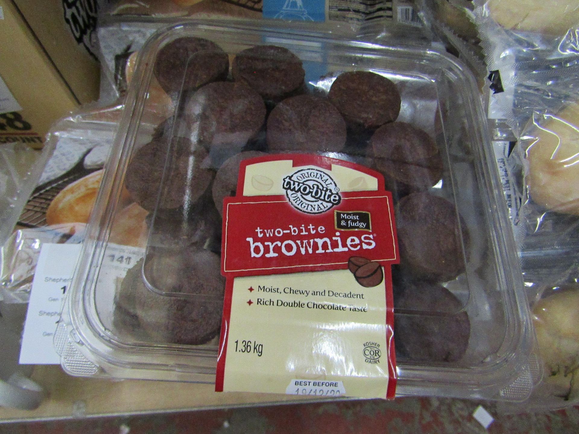 Original Two Bite - Two Bite Brownies (Approx 48 Brownies Per Pack) - BB 19/12/20.