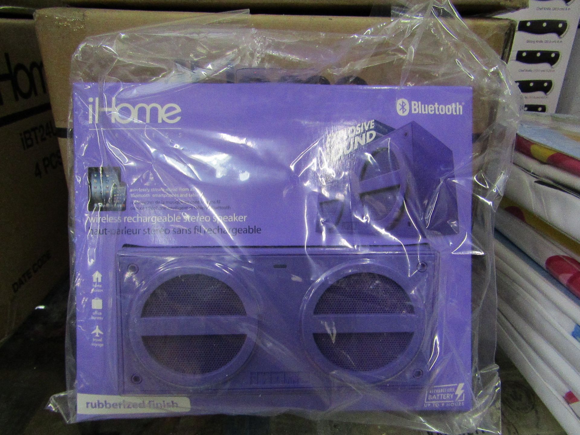 iHome - wireless rechargable bluetooth speaker - New & Packaged.