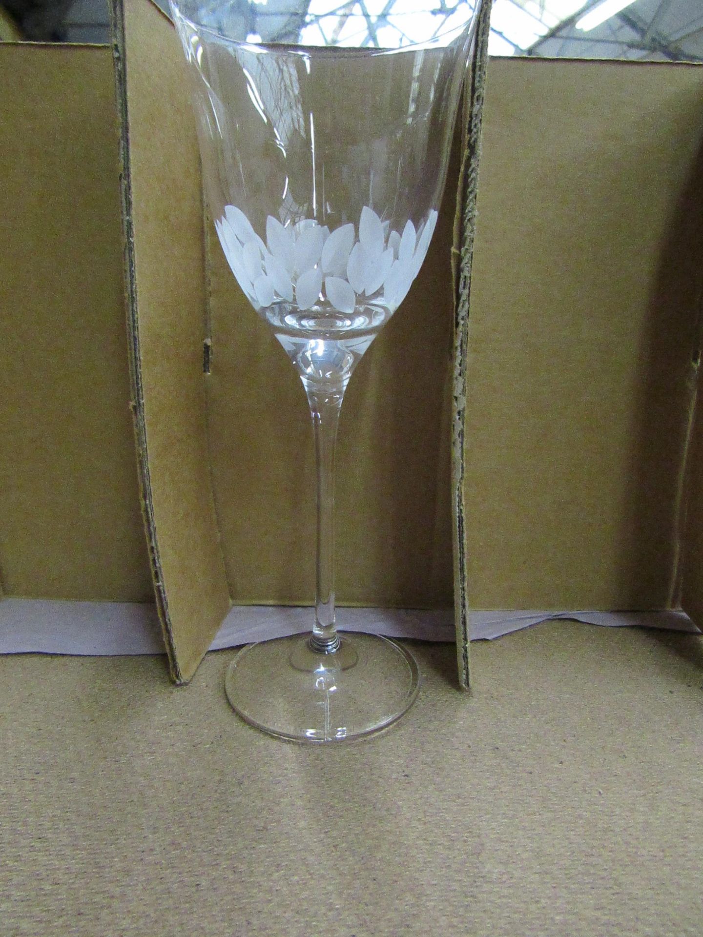 6x Wine Glasses. New - See Image For Design.