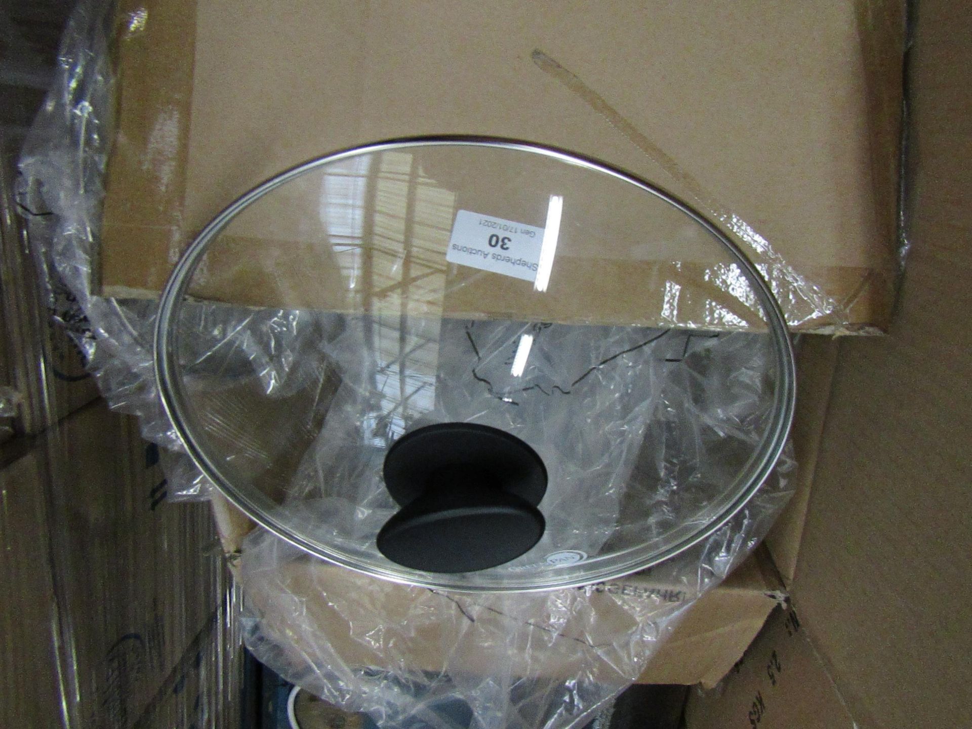 Box Containing Various Sizes Pan Glass Lids - All Unchecked & Boxed.