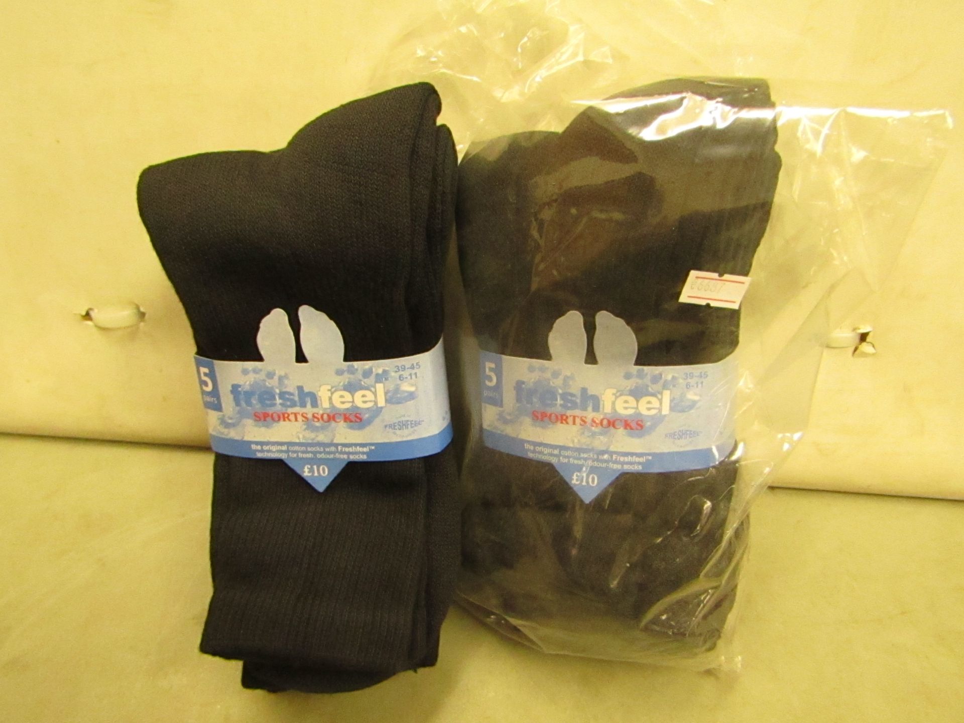 10 X Pairs of Mens Sport Socks Size 6-11 New & Packaged
