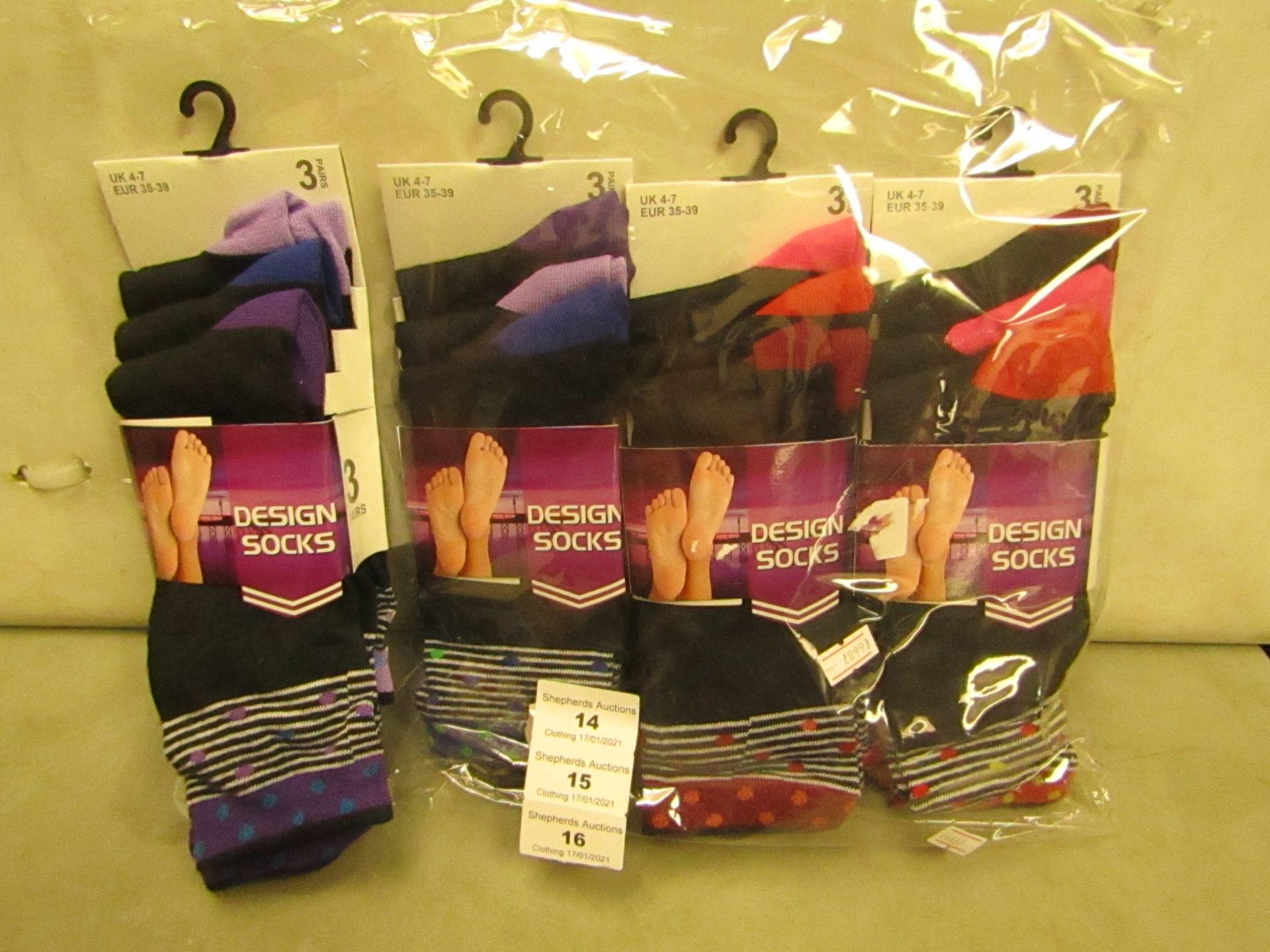 12 X Pairs of Ladies Design Socks Size 4-7 New & Packaged