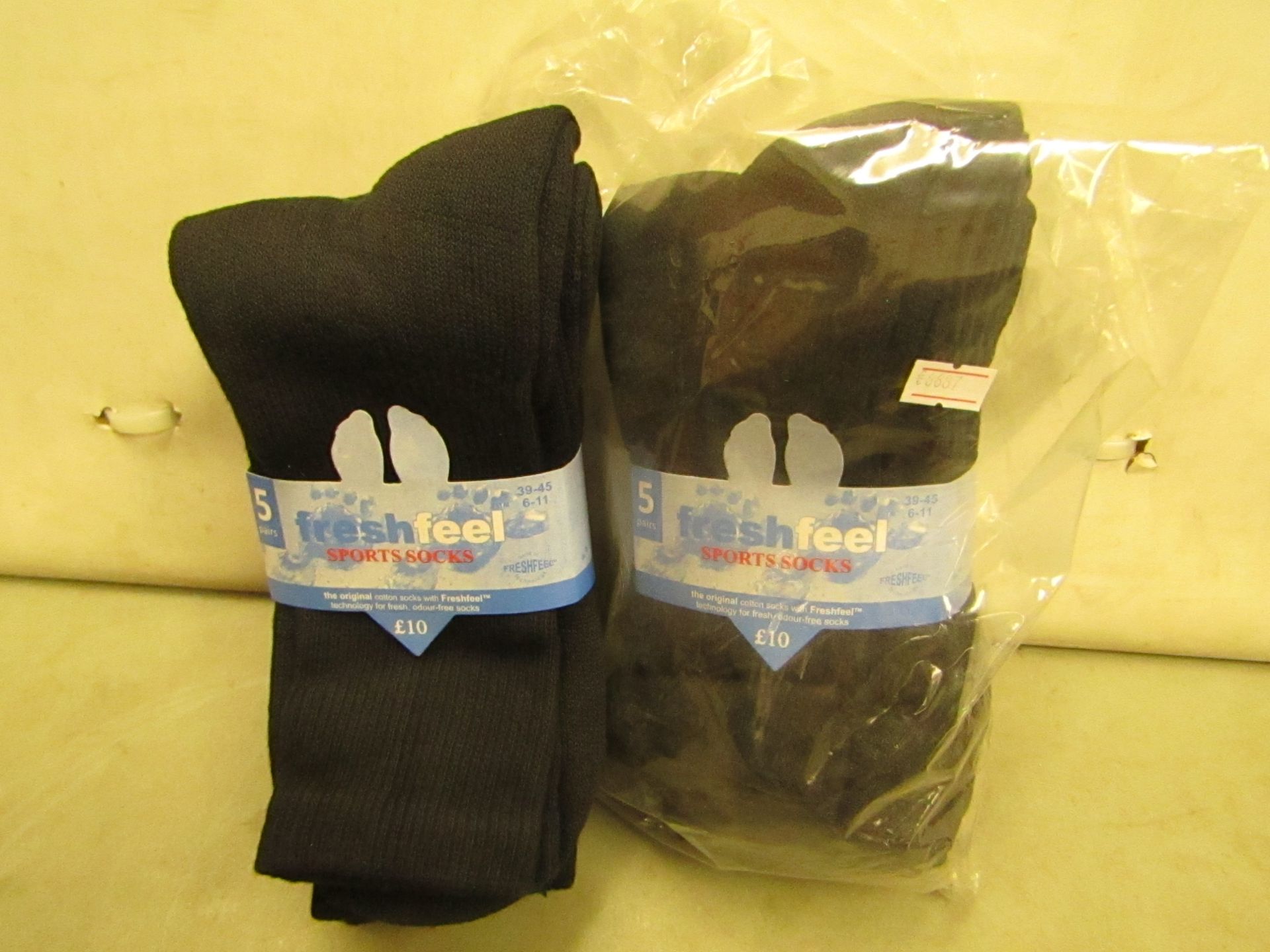 10 X Pairs of Mens Sport Socks Size 6-11 New & Packaged