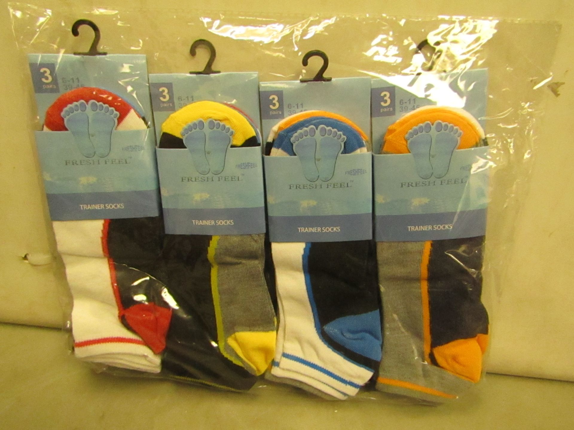 12 X Pairs of Mens Trainer Socks Size 6-11 New & Packaged