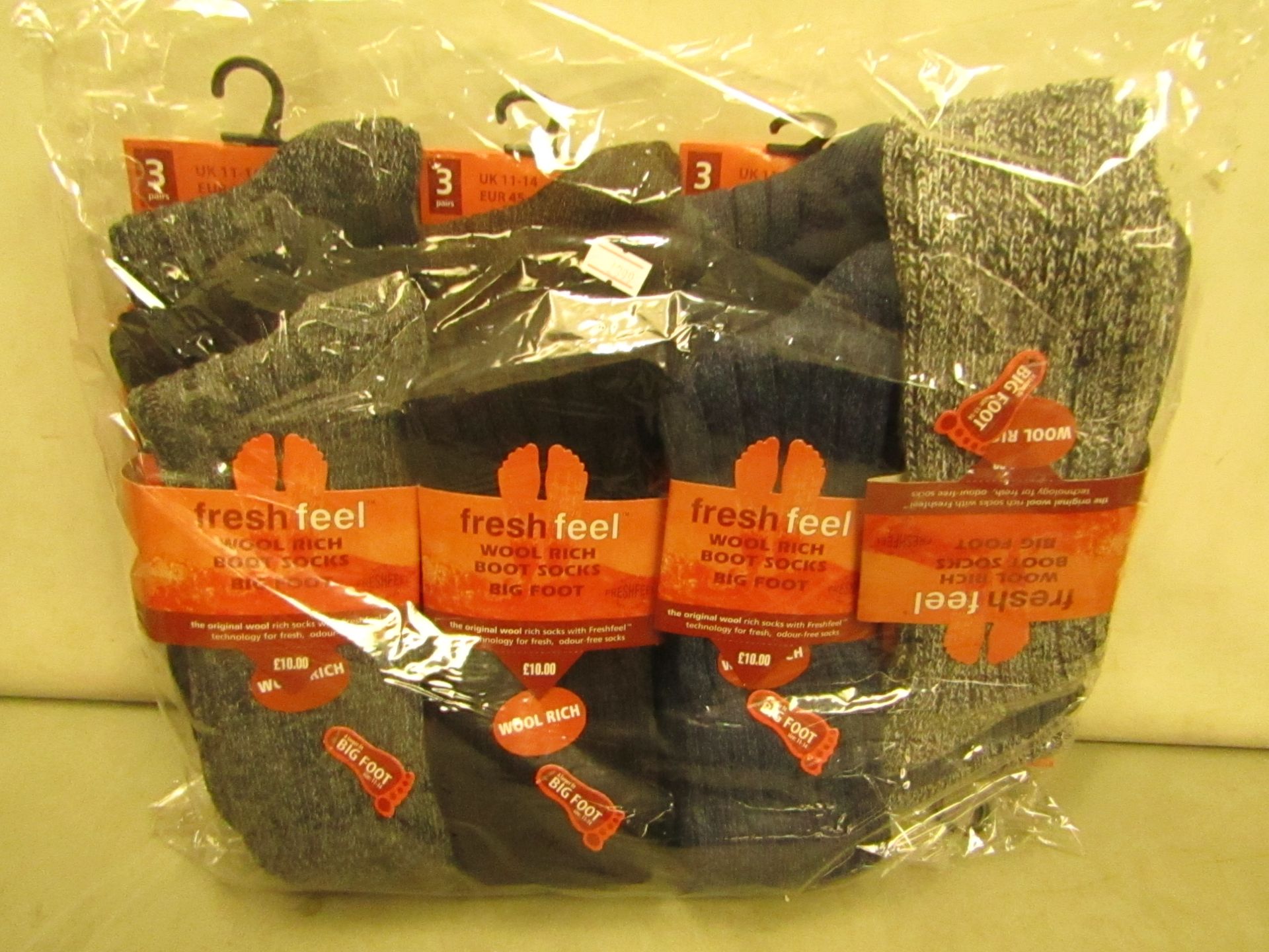 12 X Pairs of Wool Rich Boot Socks Size 11-14 New & Packaged